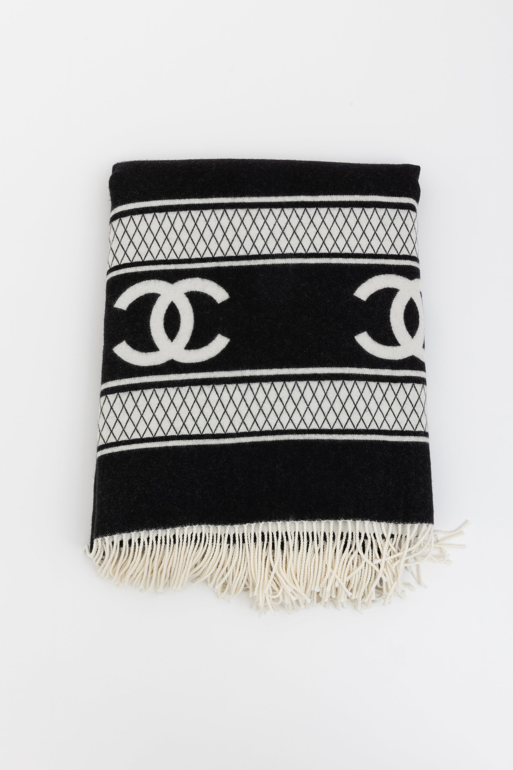 Cashmere CC Reversible Blanket