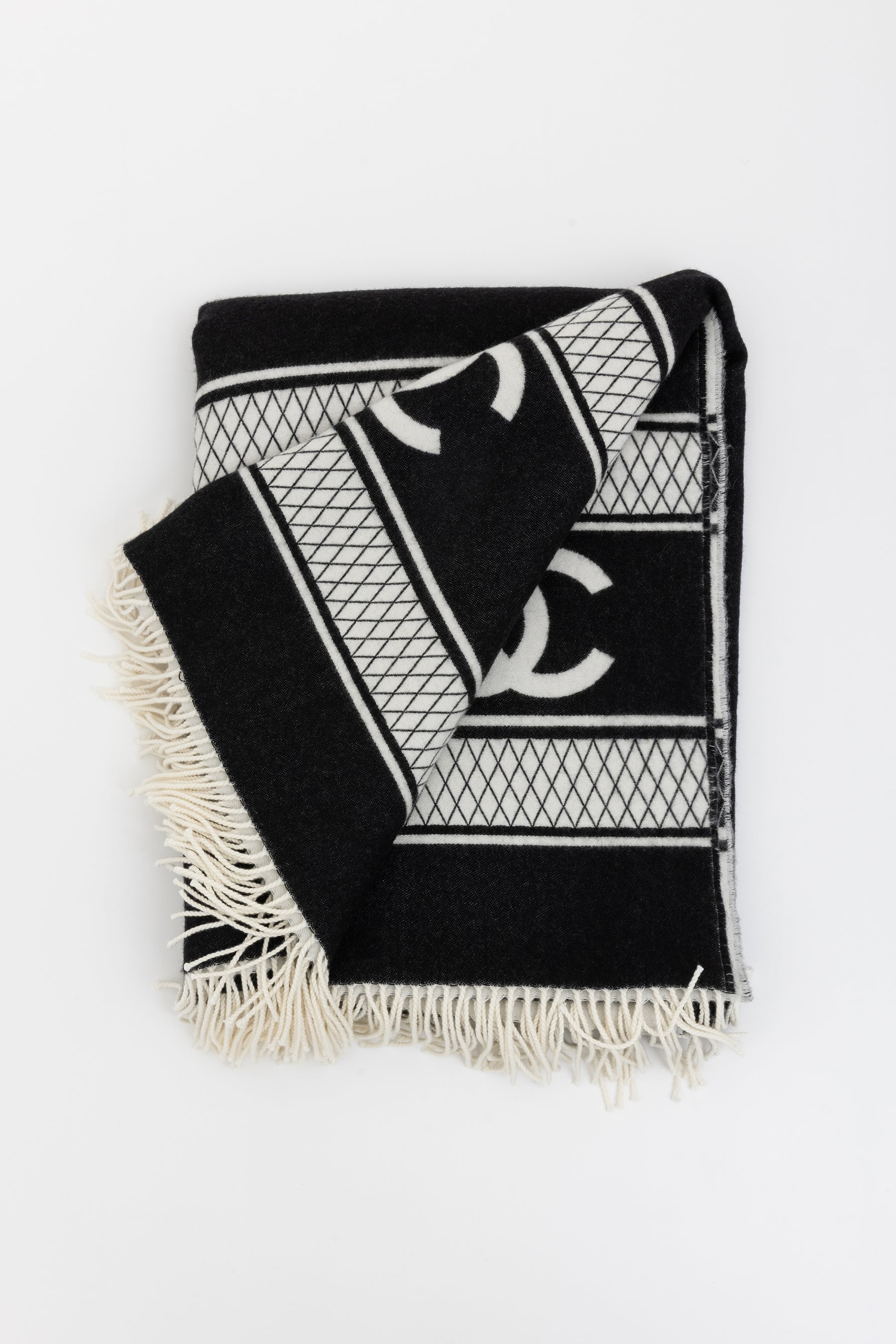 Cashmere CC Reversible Blanket