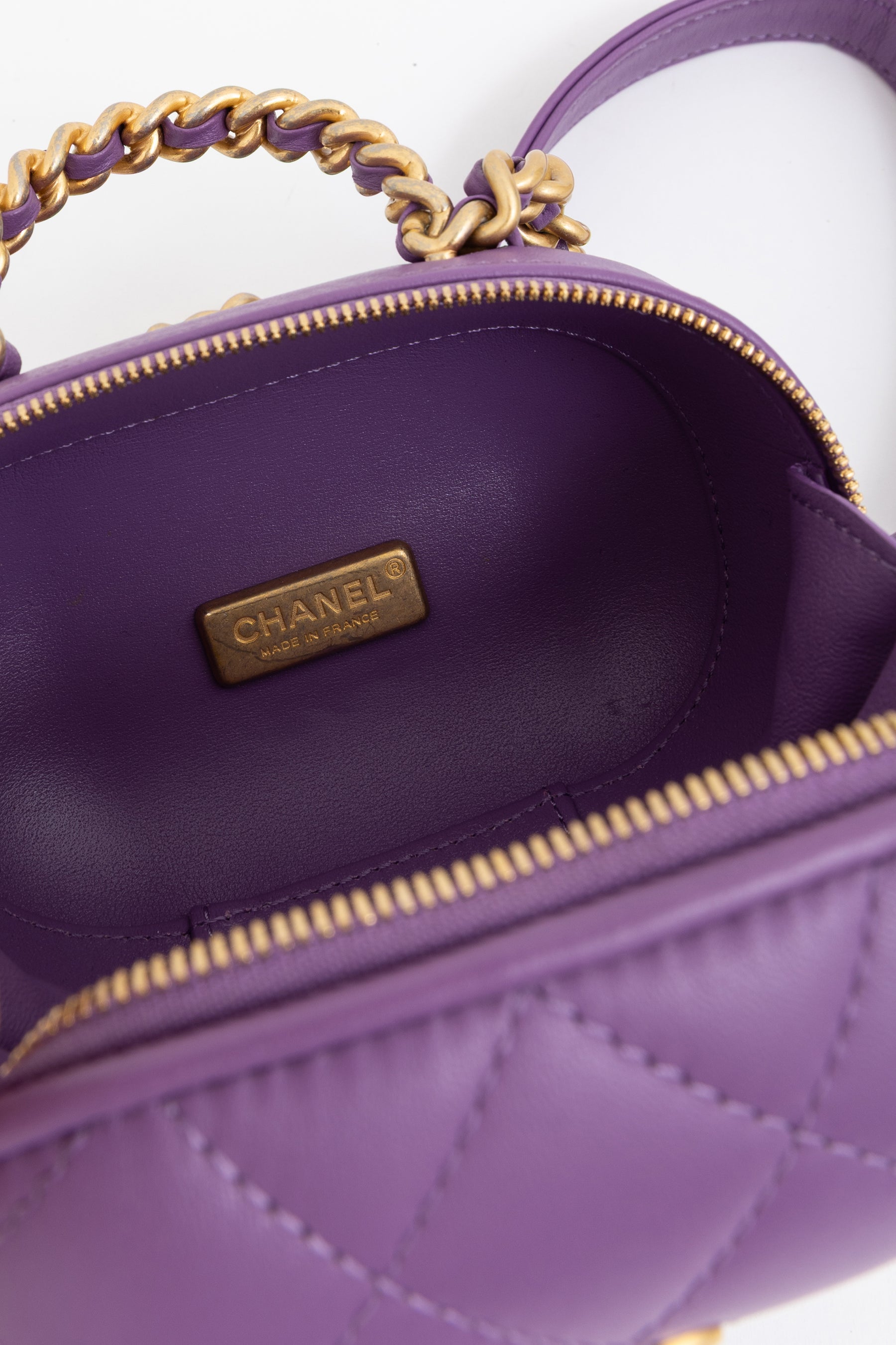 CC Bubble Vanity Case