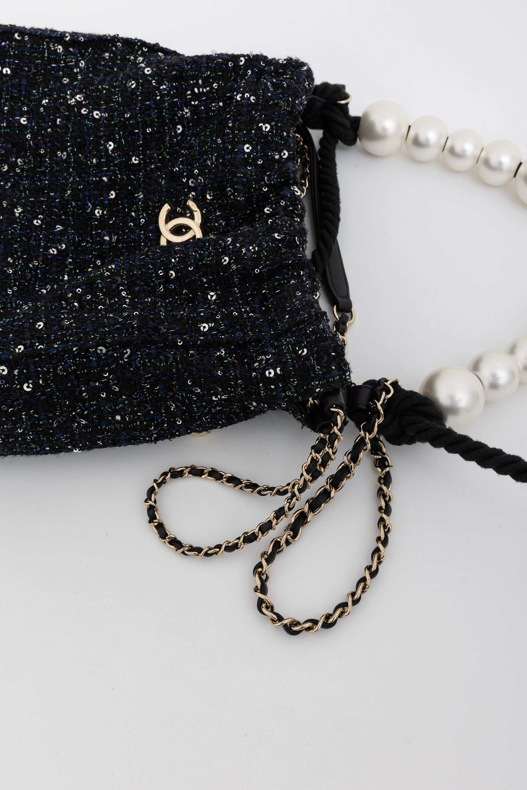 Tweed Pearl Handle Drawstring Bag