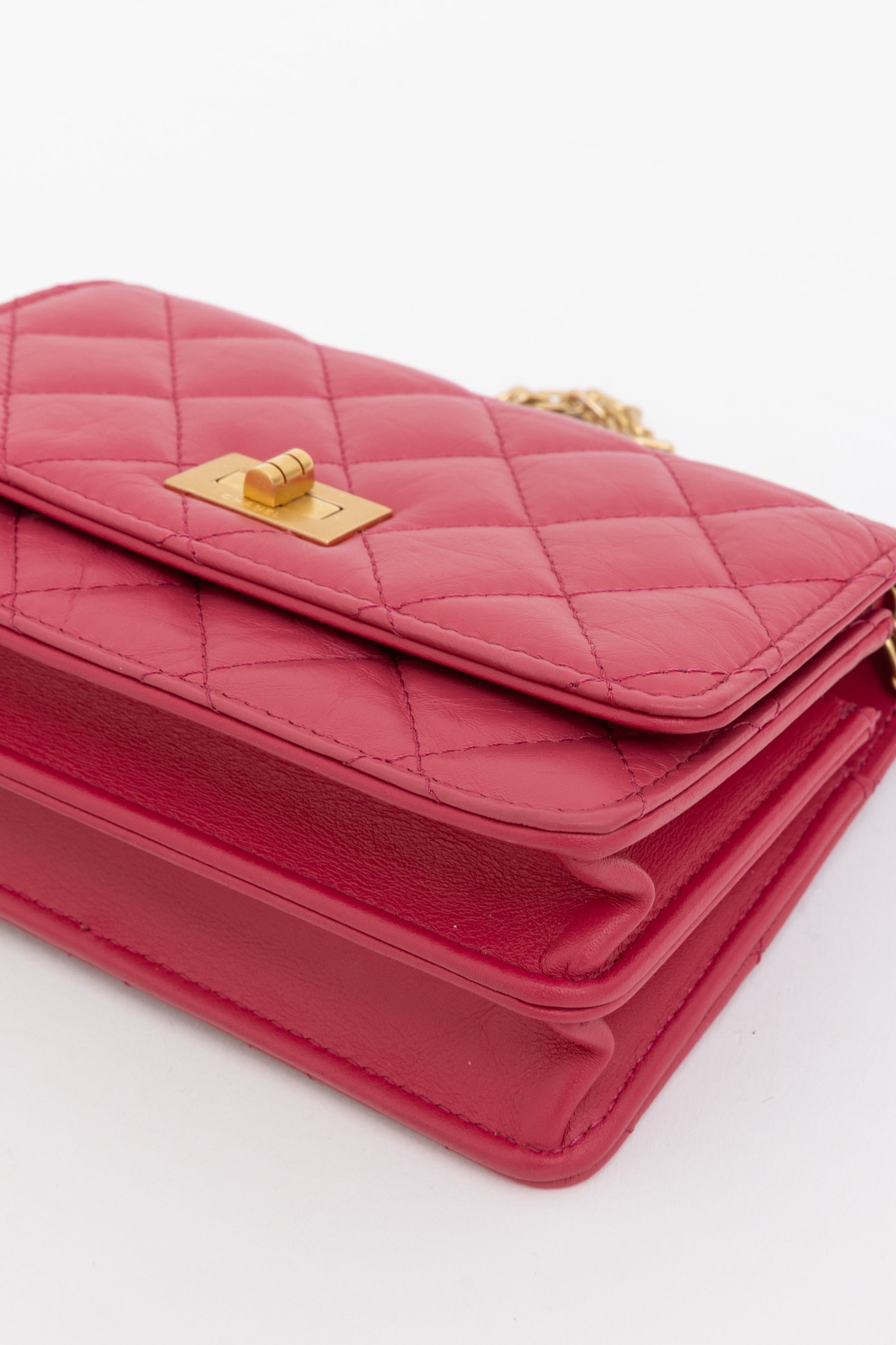 2.55 Reissue Wallet On Chain