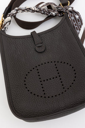 Evelyne 16 Amazone with Twilly