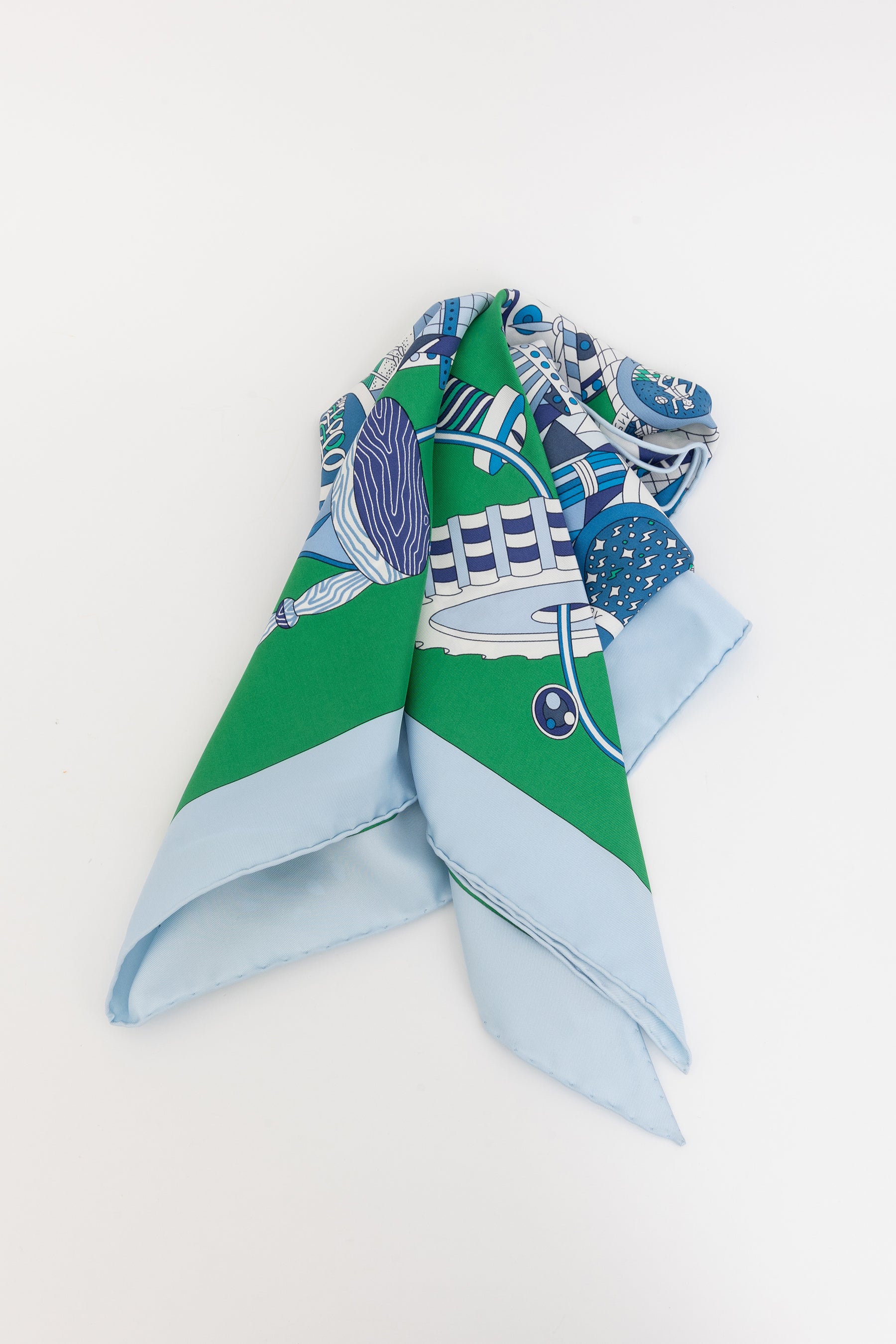 Laboratoire du Temps Giant Triangle Scarf