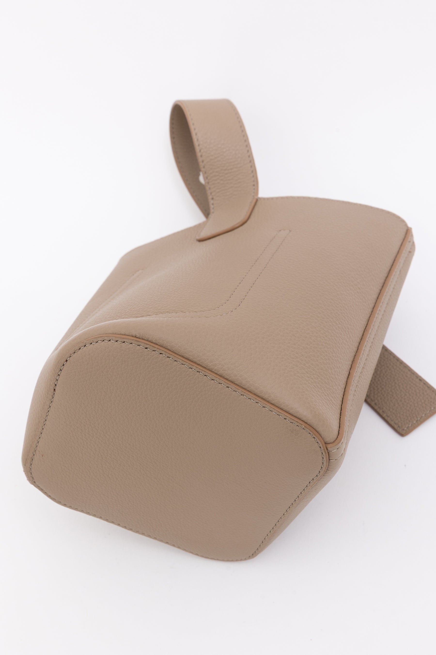 Mini Pebble Bucket Bag