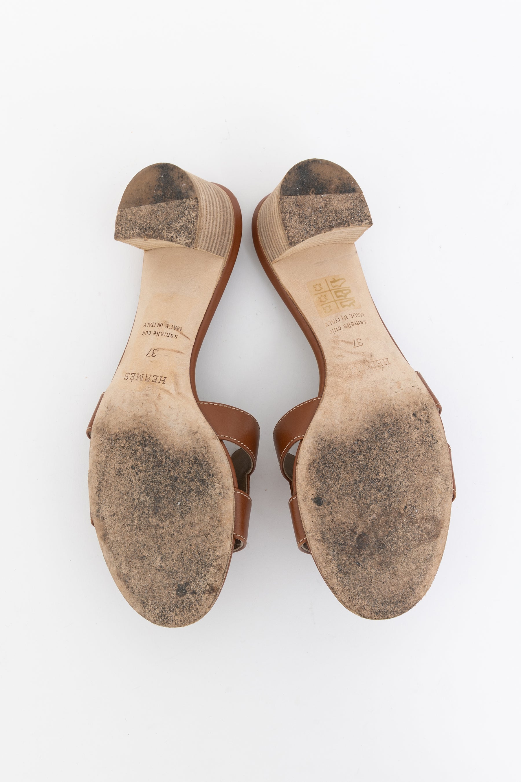 Oasis Sandals