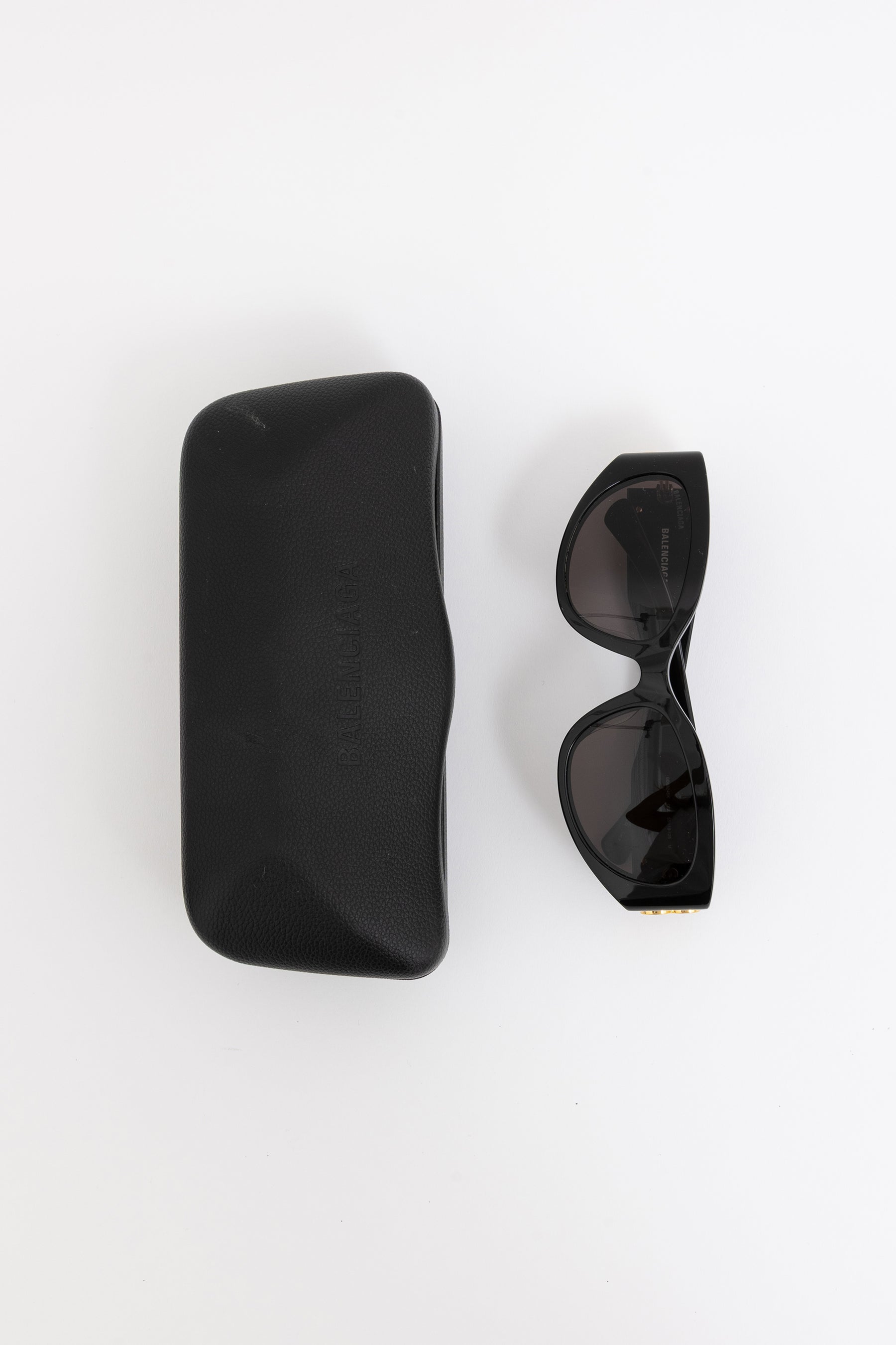 Bossy Round Af Sunglasses