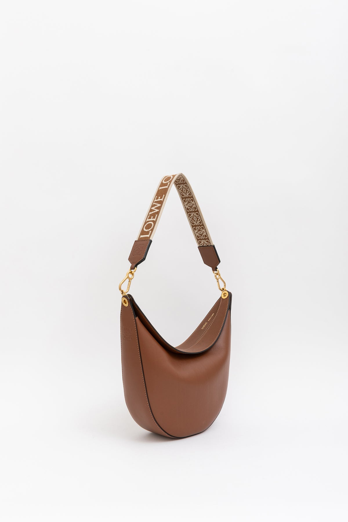Luna Anagram-Strap Shoulder Bag