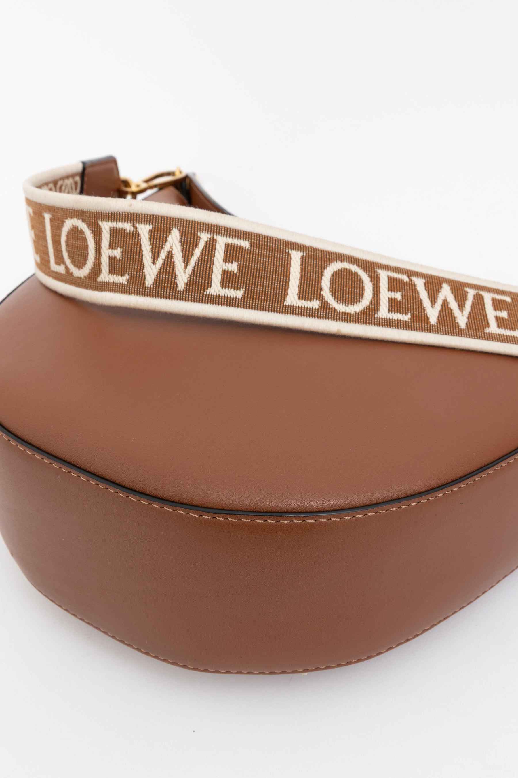 Luna Anagram-Strap Shoulder Bag