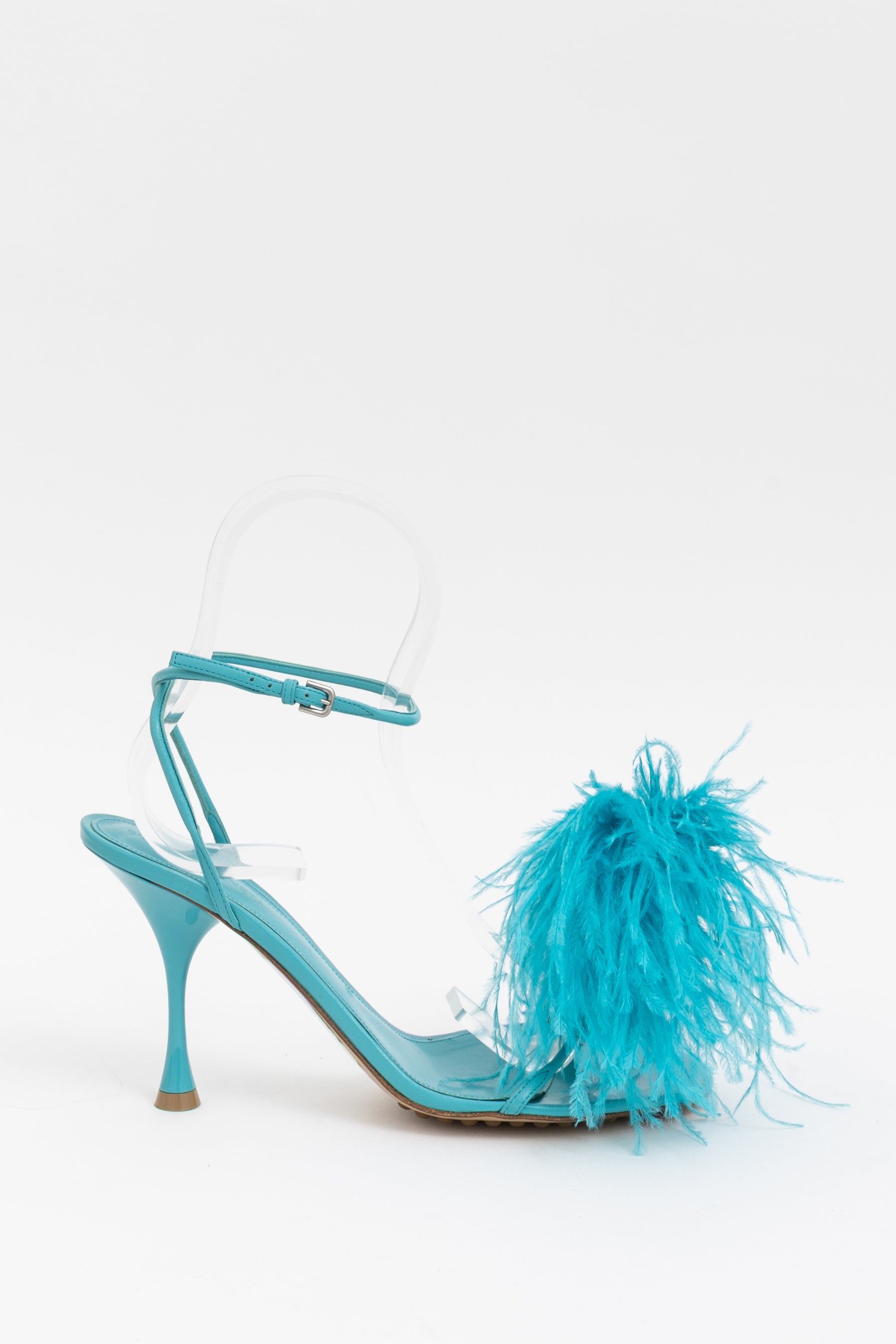 Wonderbird Dot Sandals