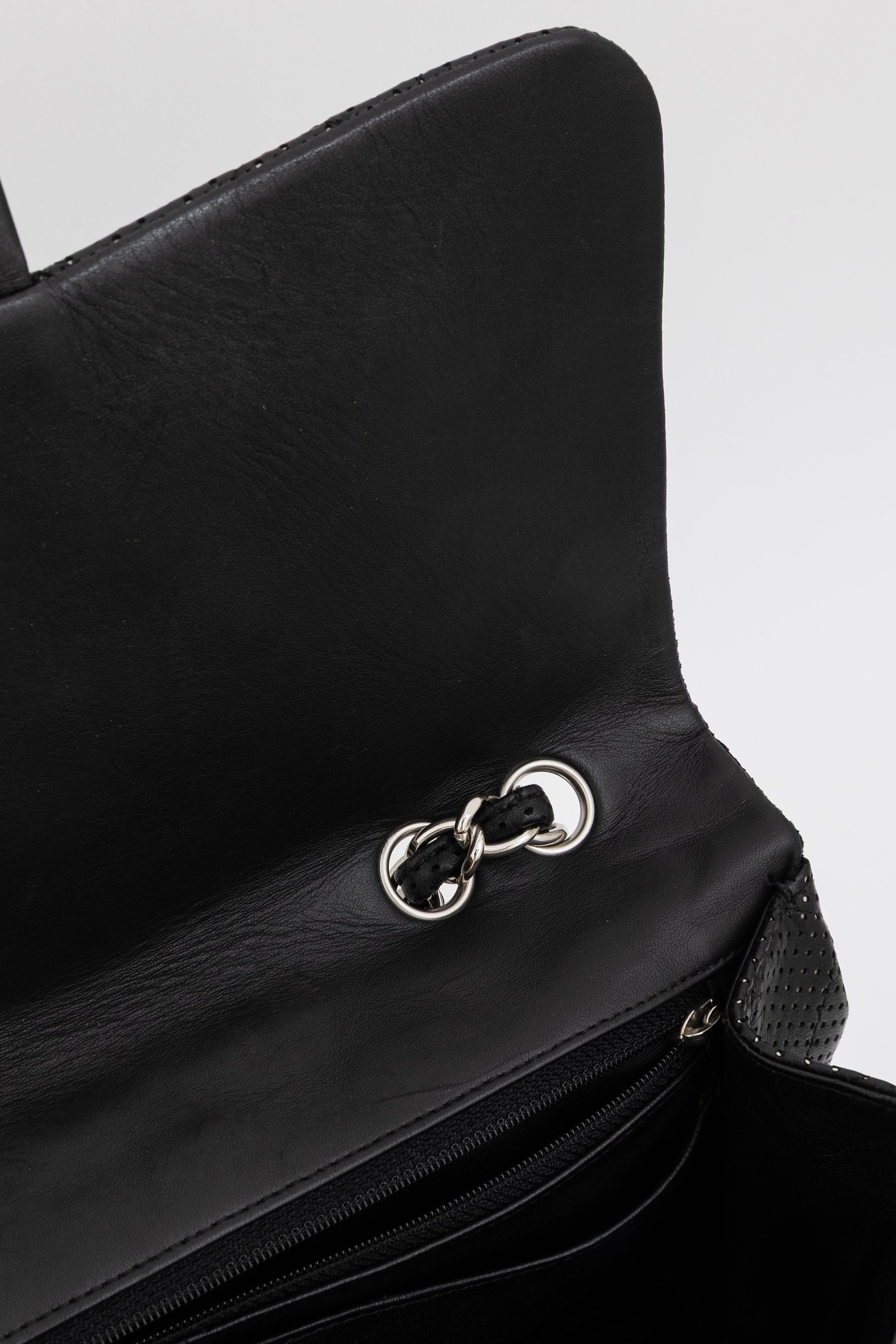 Jumbo Classic Flap Bag