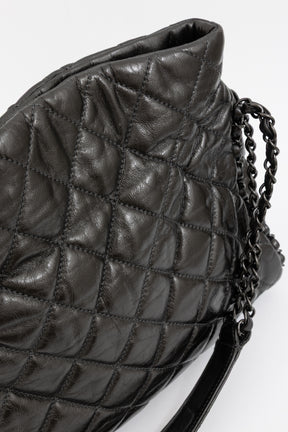 Chain Me Hobo Bag