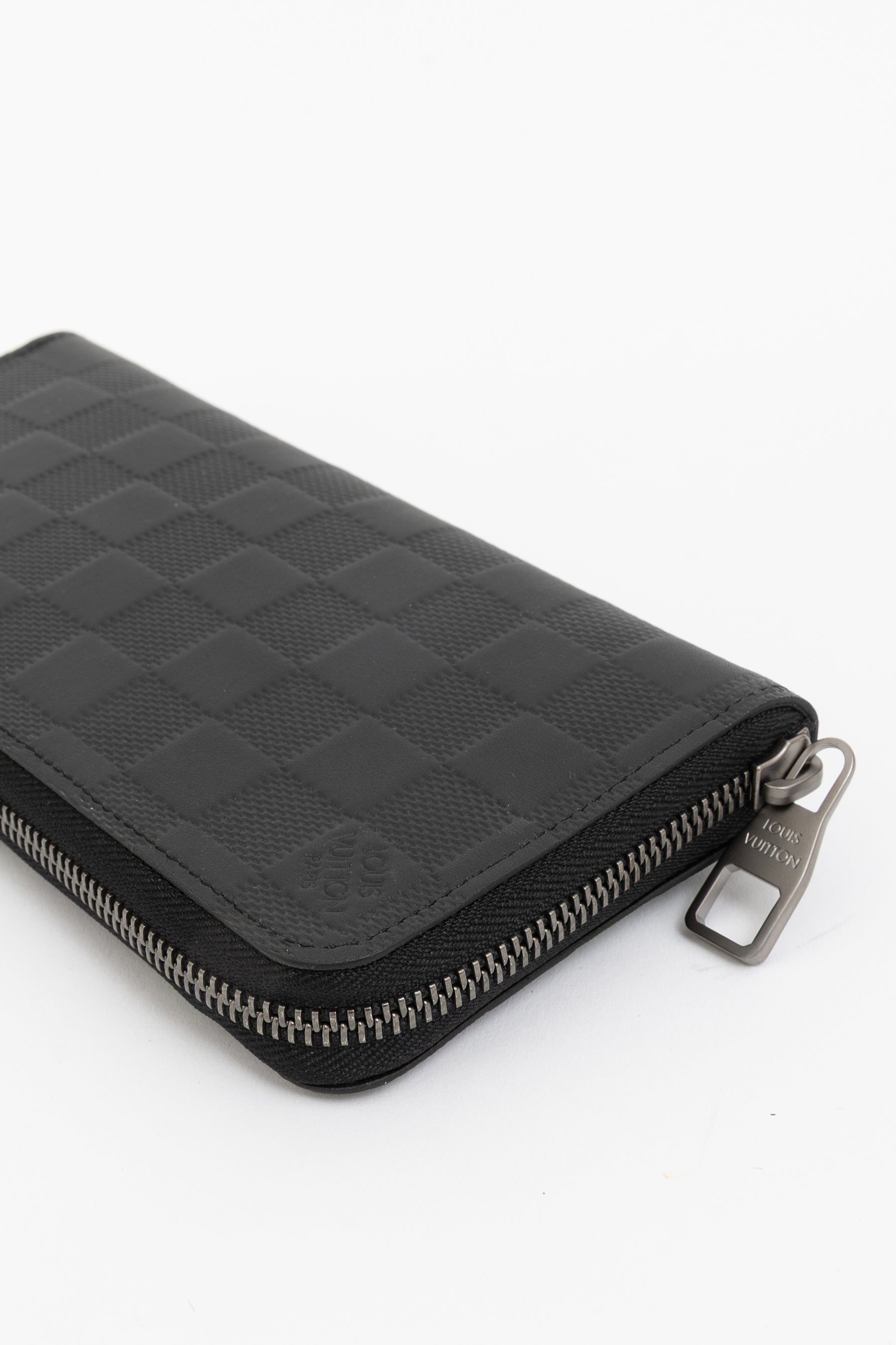 Zippy Wallet Vertical