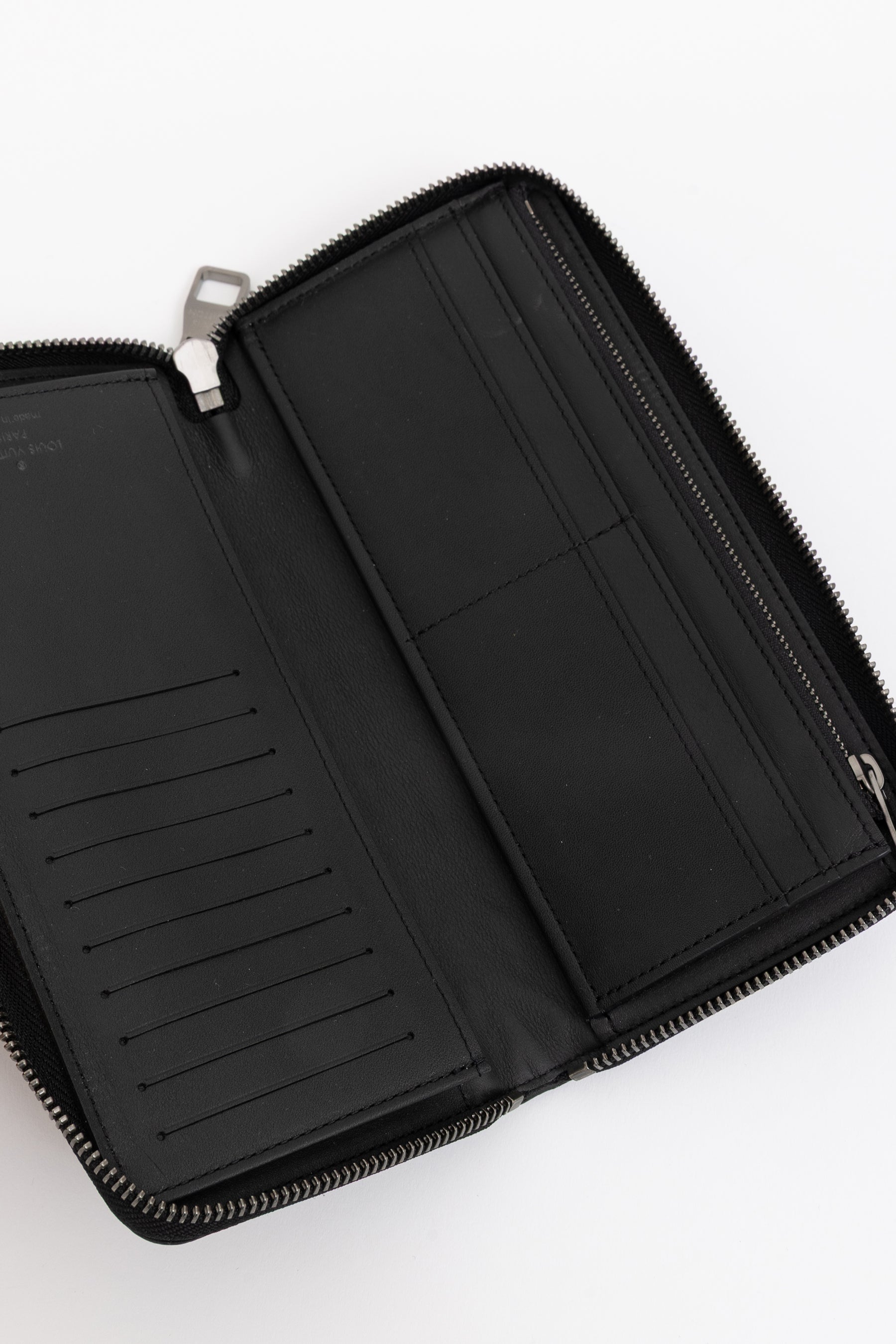 Zippy Wallet Vertical