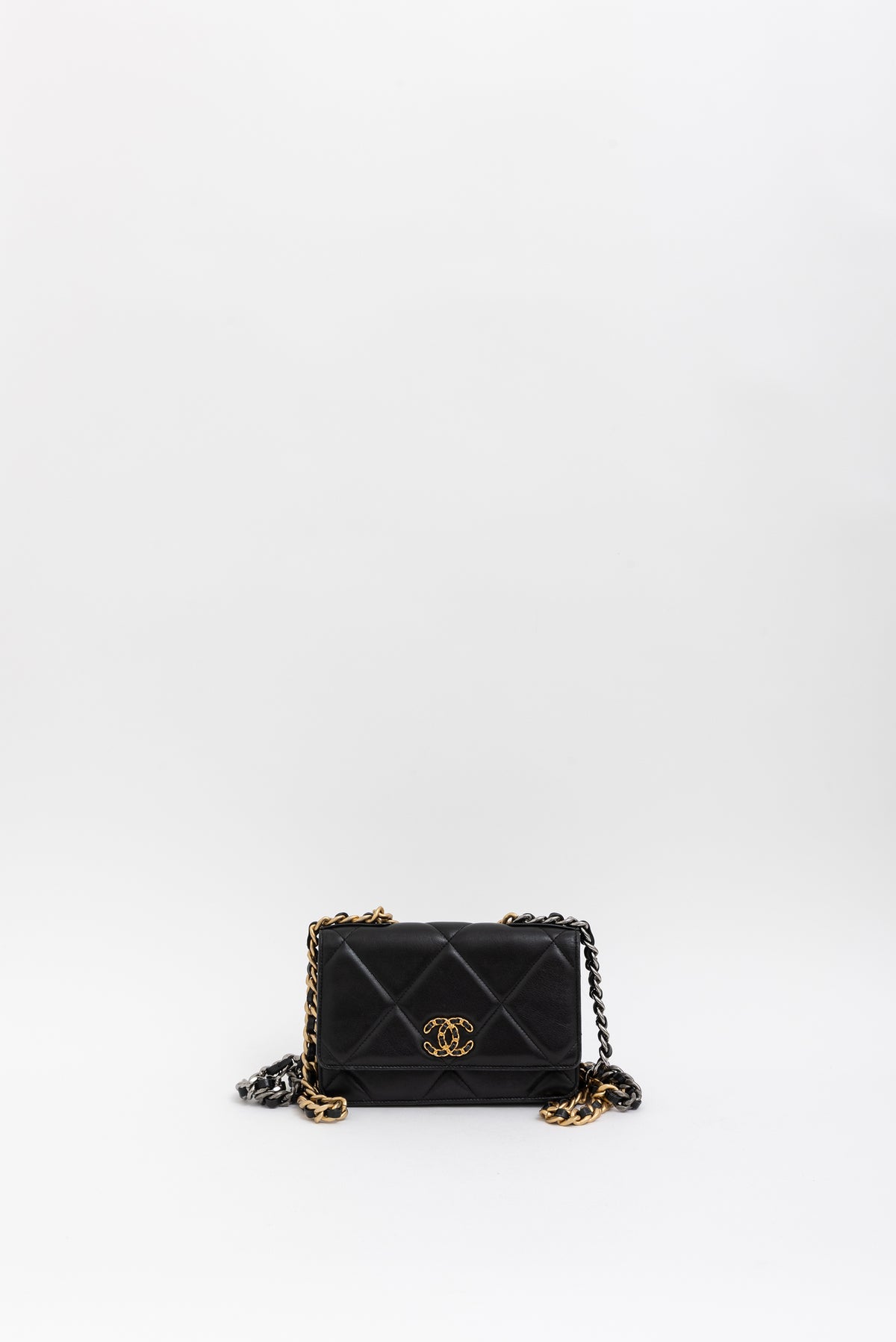 19 Wallet on Chain