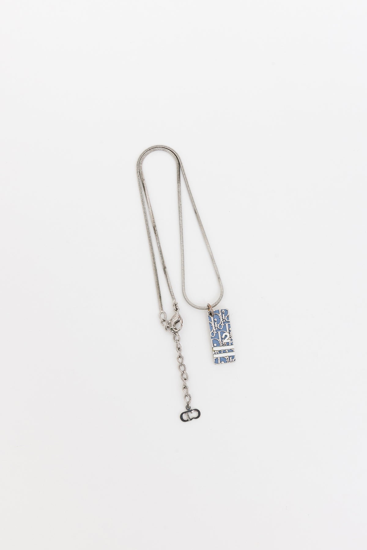 Trotter Pendant Necklace