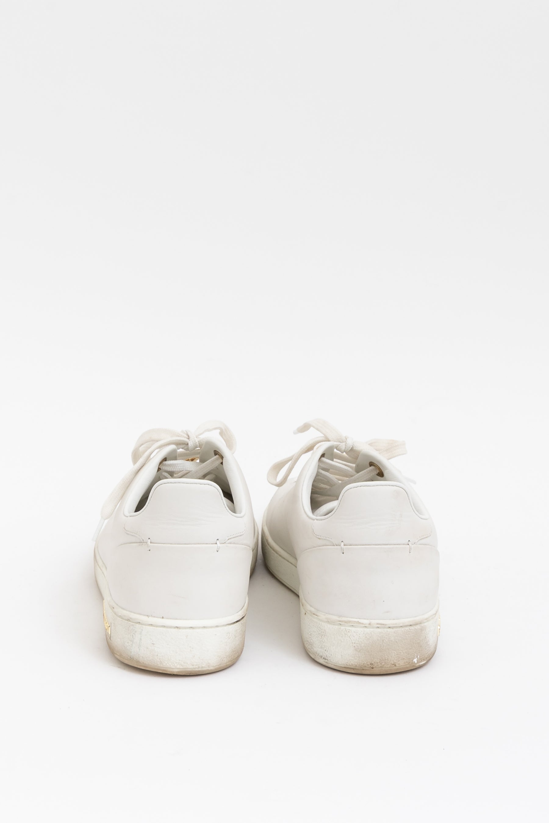 Frontrow Sneakers
