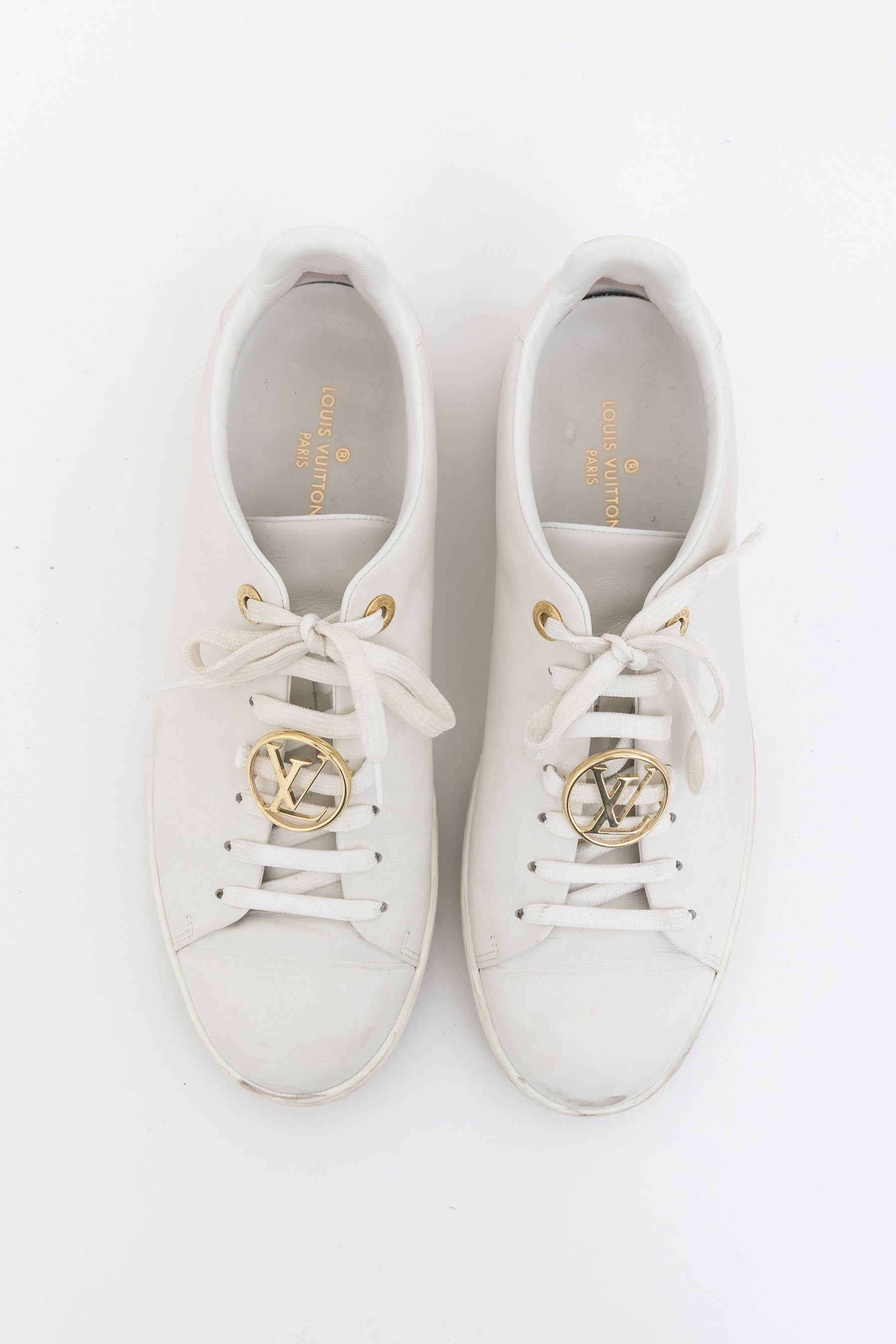 Frontrow Sneakers