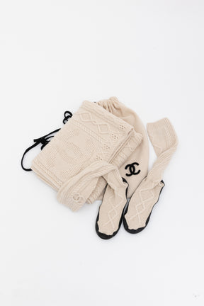 Cable-Knit Sock Slipper and Blanket Set