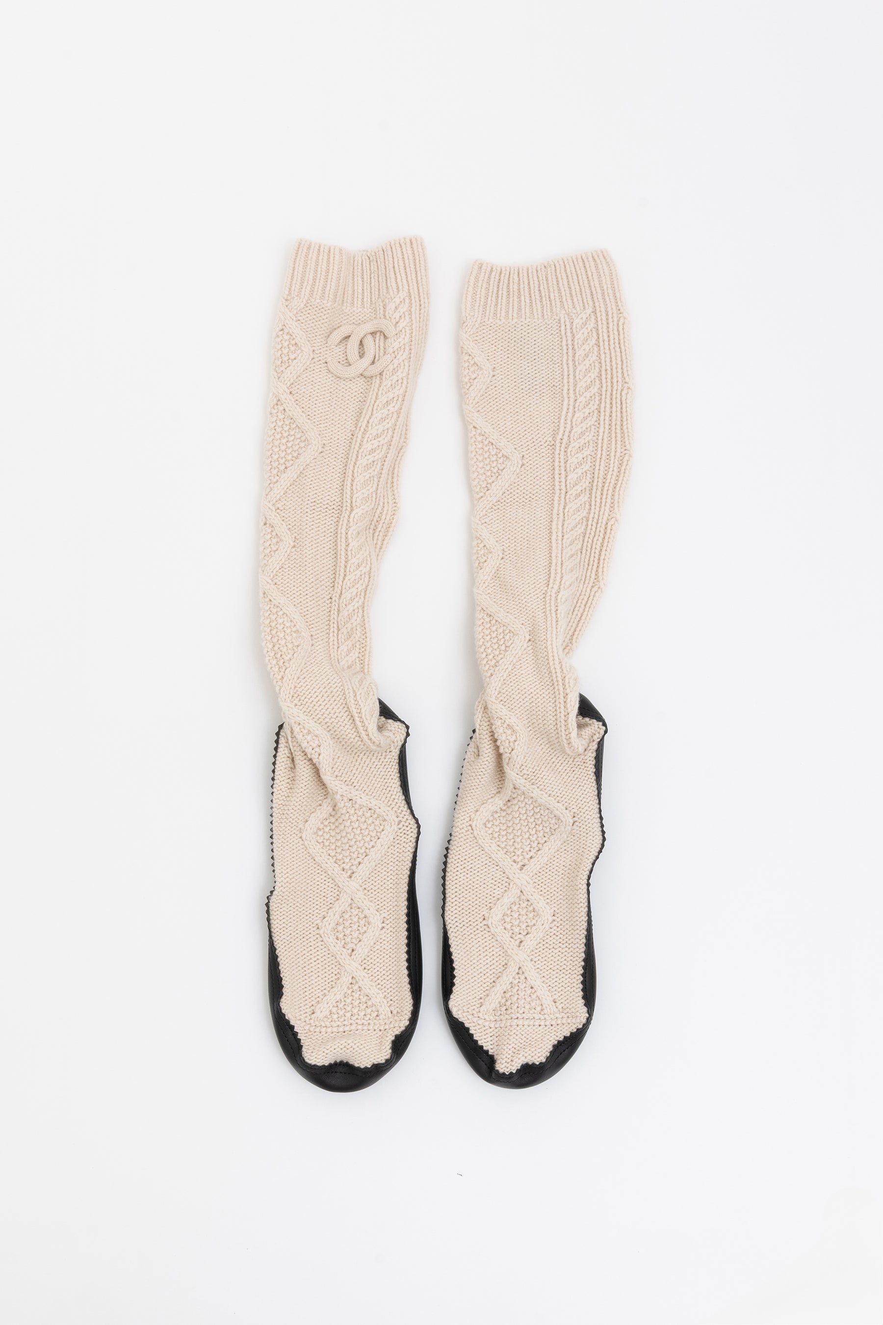 Cable-Knit Sock Slipper and Blanket Set