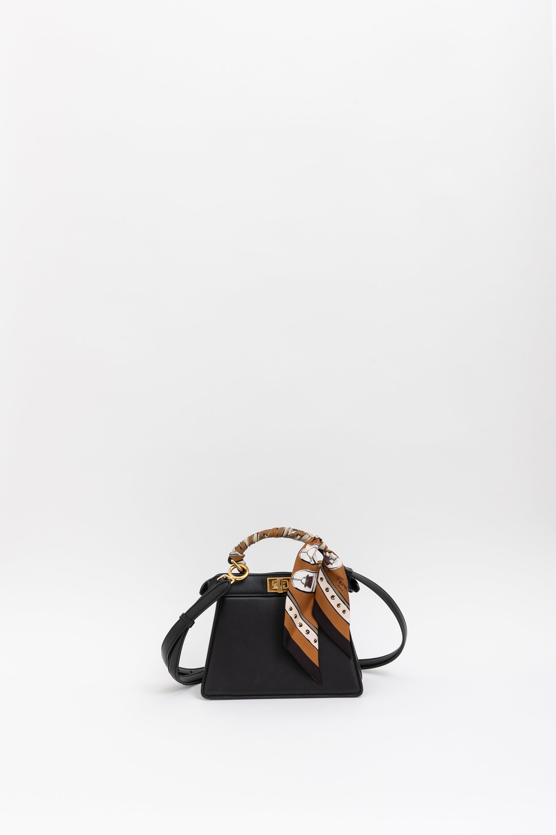 Peekaboo ISeeU Petite Bag with Wrappy
