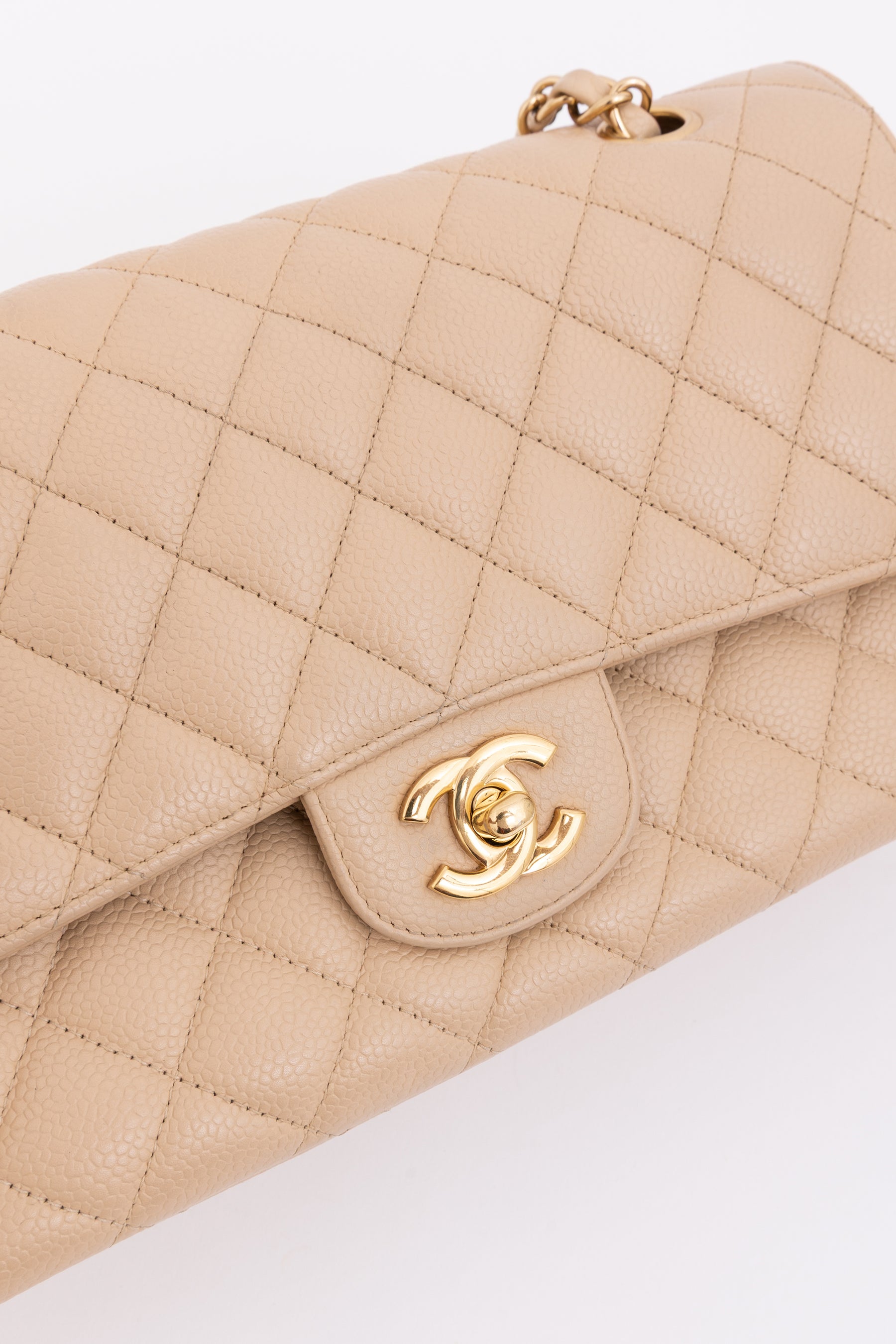 Medium Classic Double Flap Bag