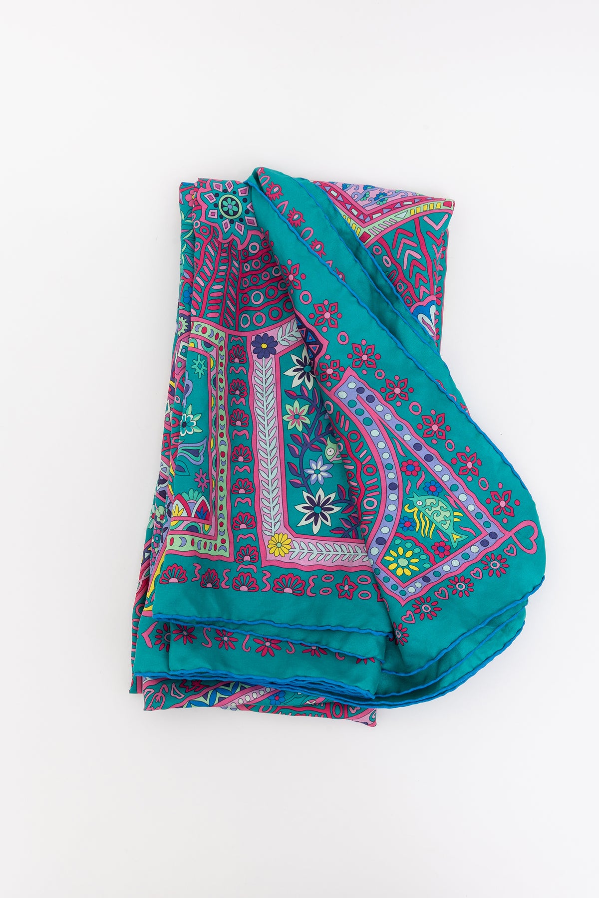 Les Chemins Secrets Scarf