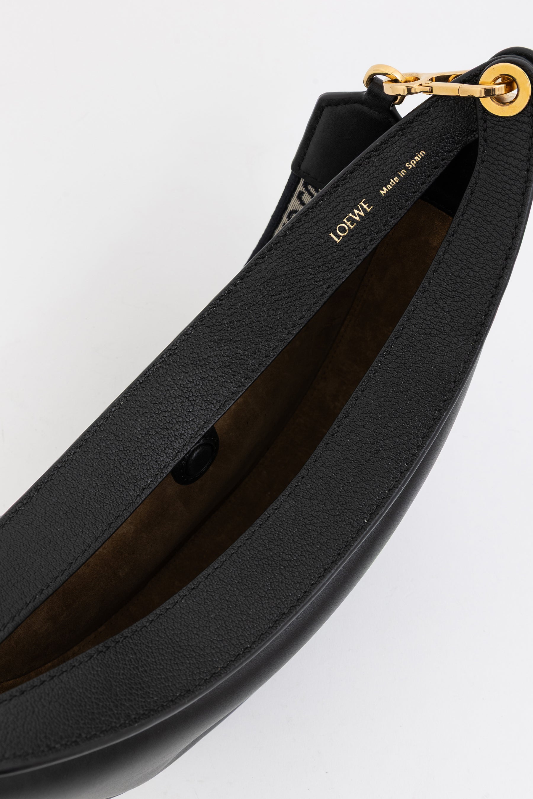Luna Anagram-Strap Shoulder Bag