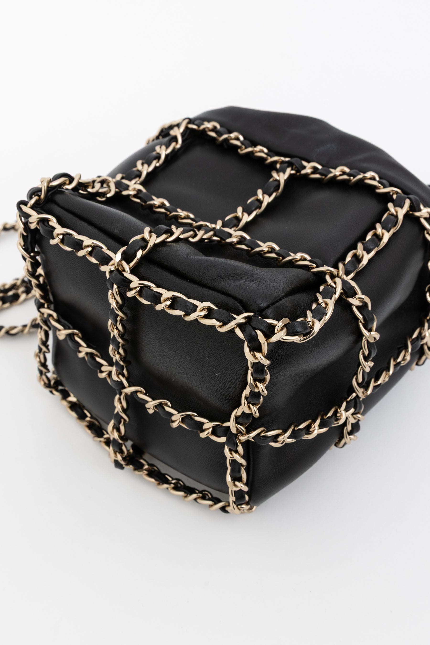 Chain Bucket Bag