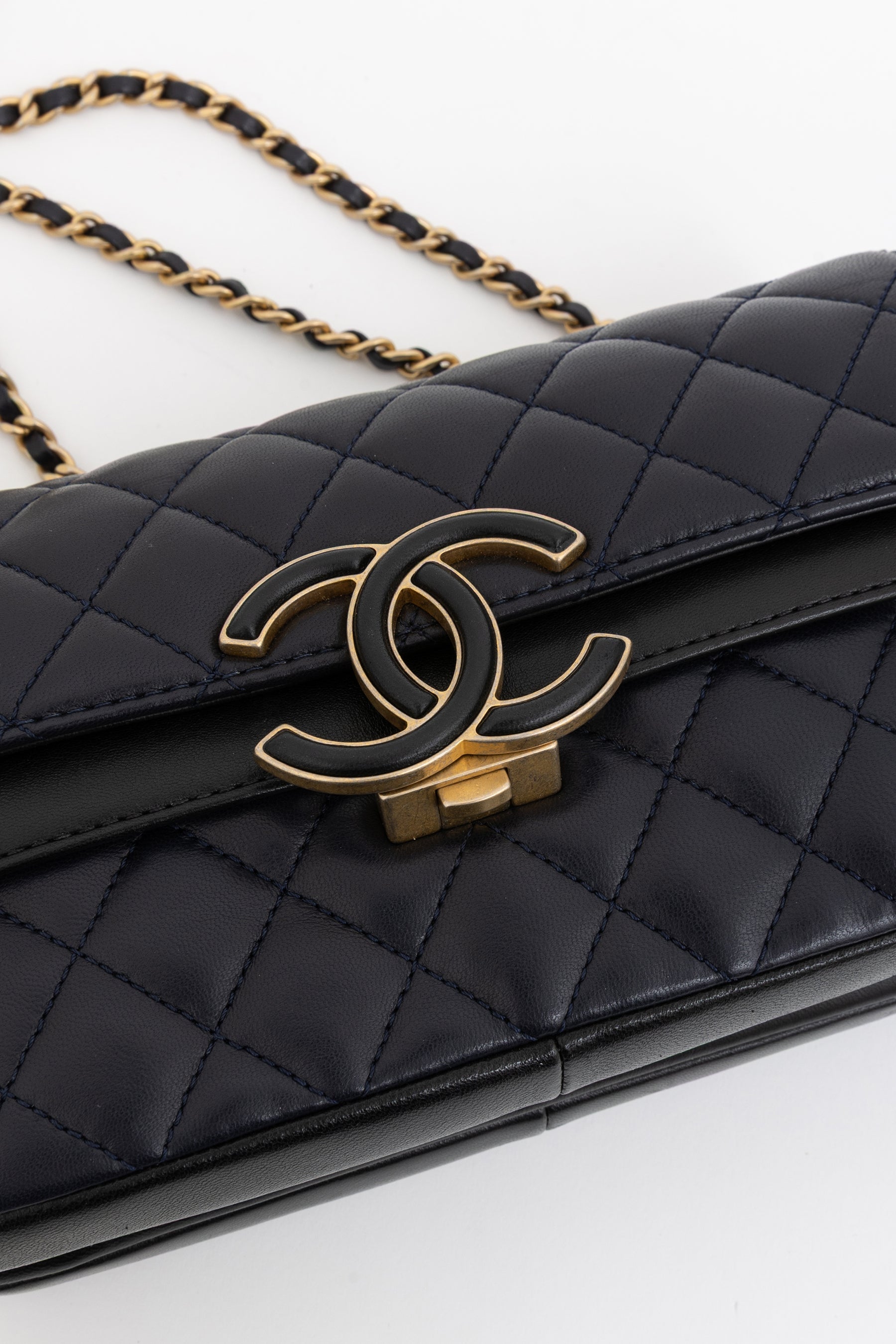 Chic Flap Bag