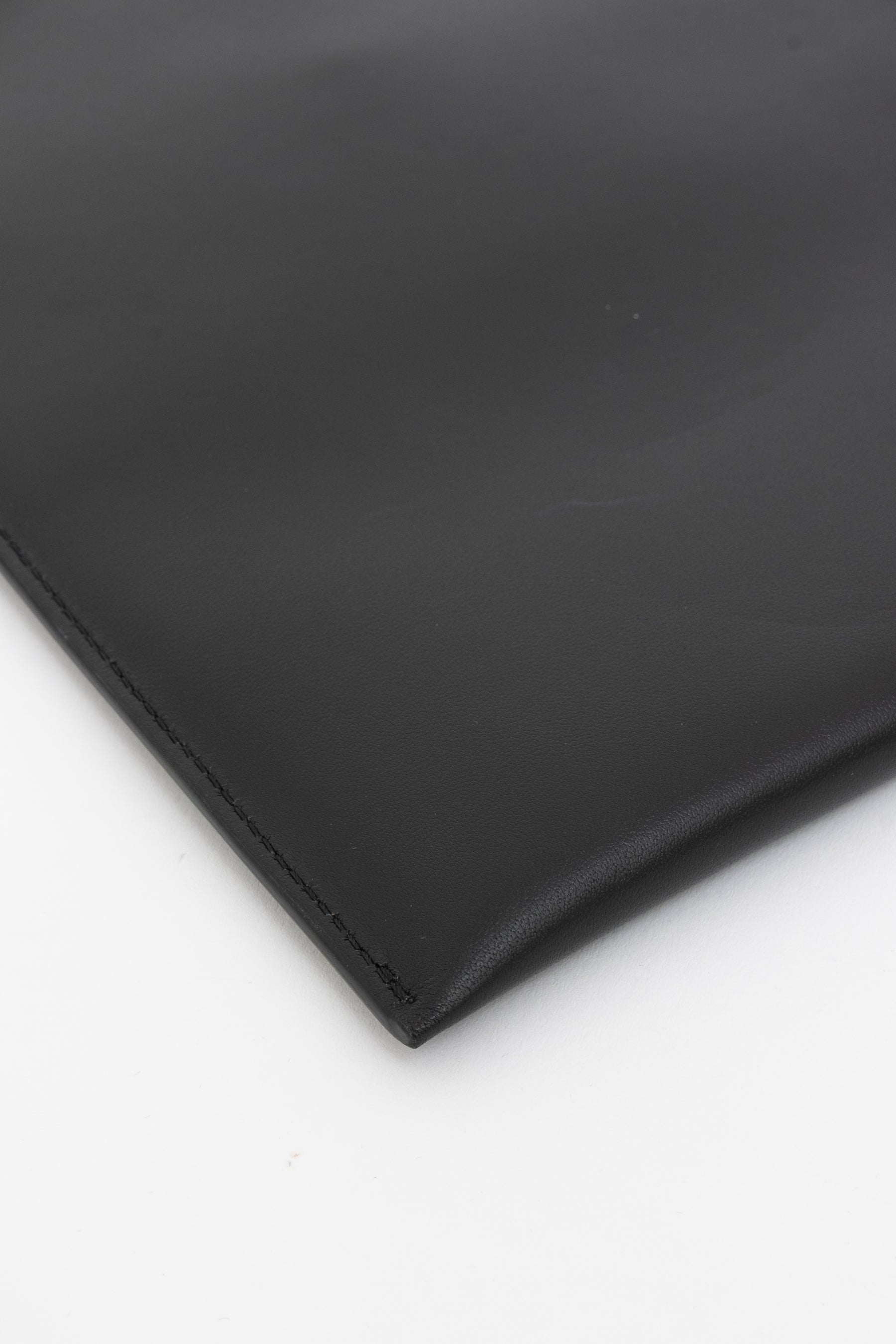 Sharp Pouch