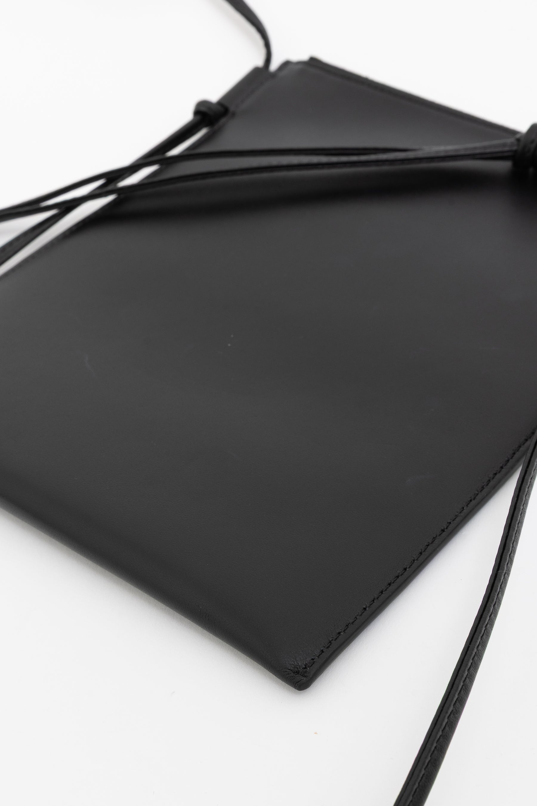 Sharp Pouch