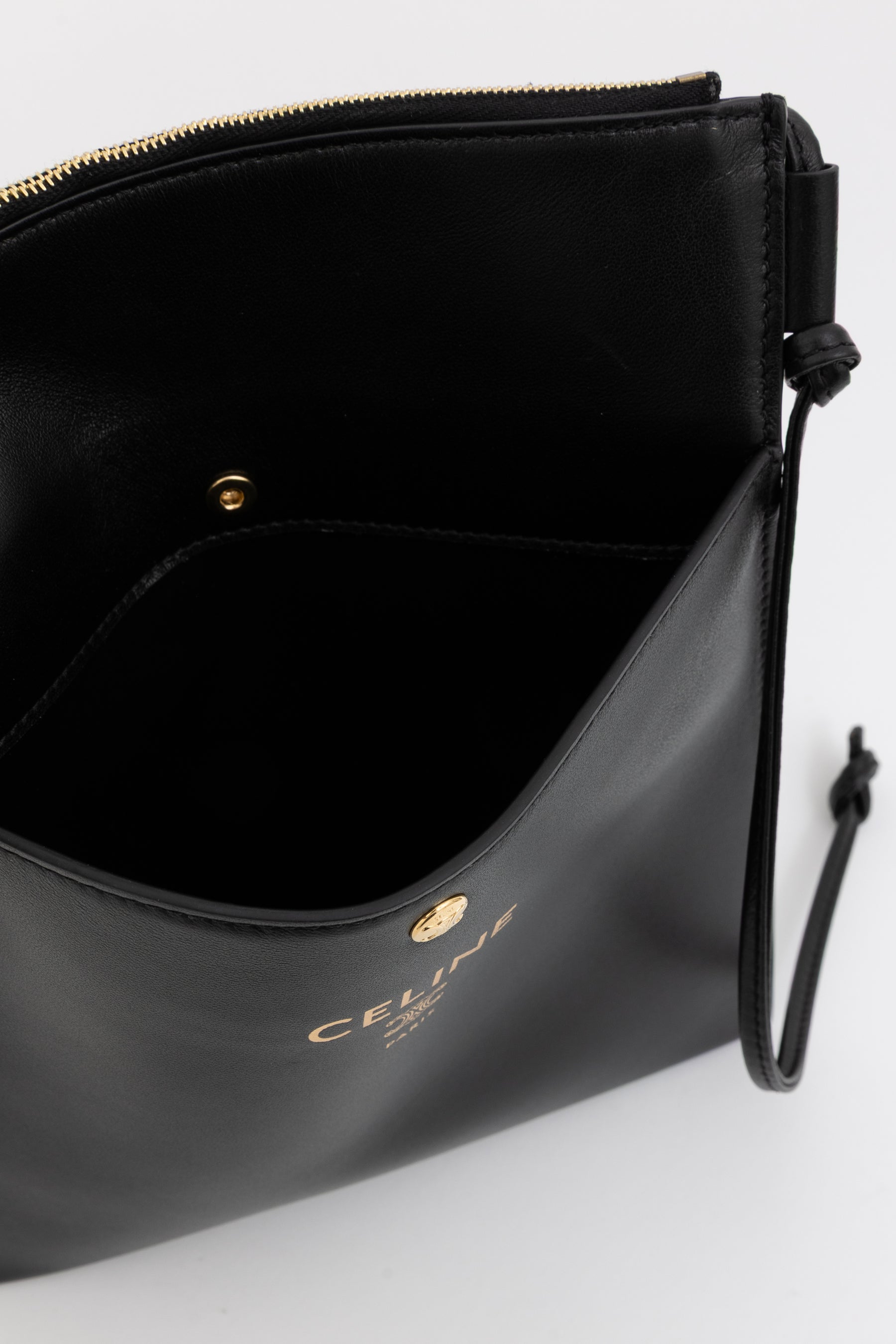 Sharp Pouch