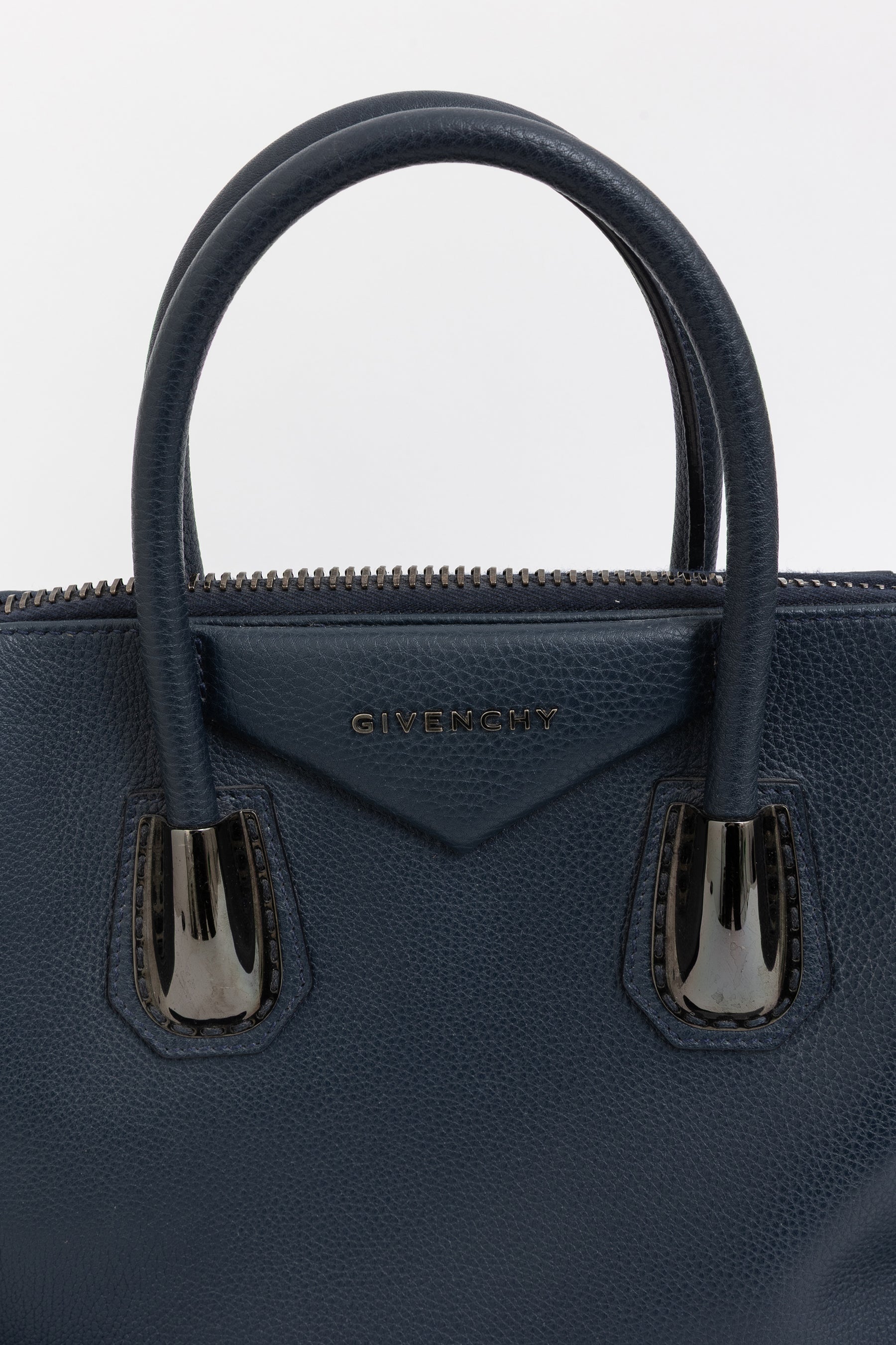 Small Antigona Bag