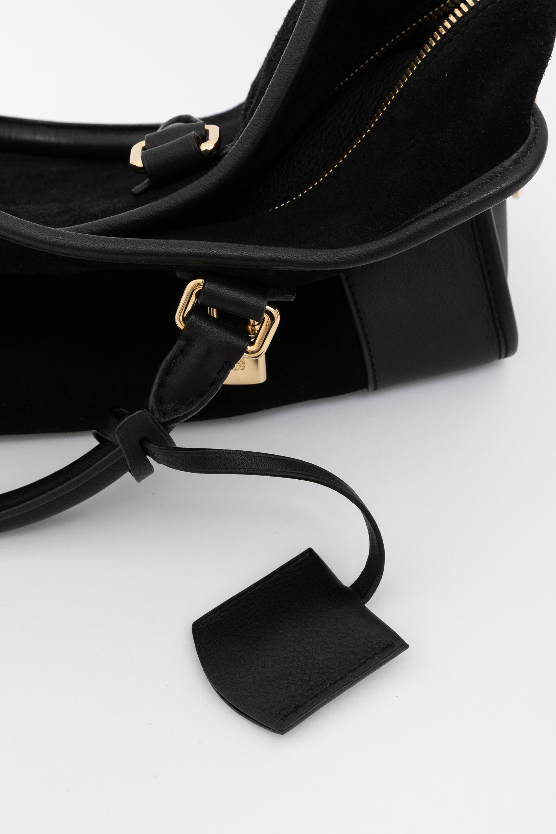 Amazona Handbag