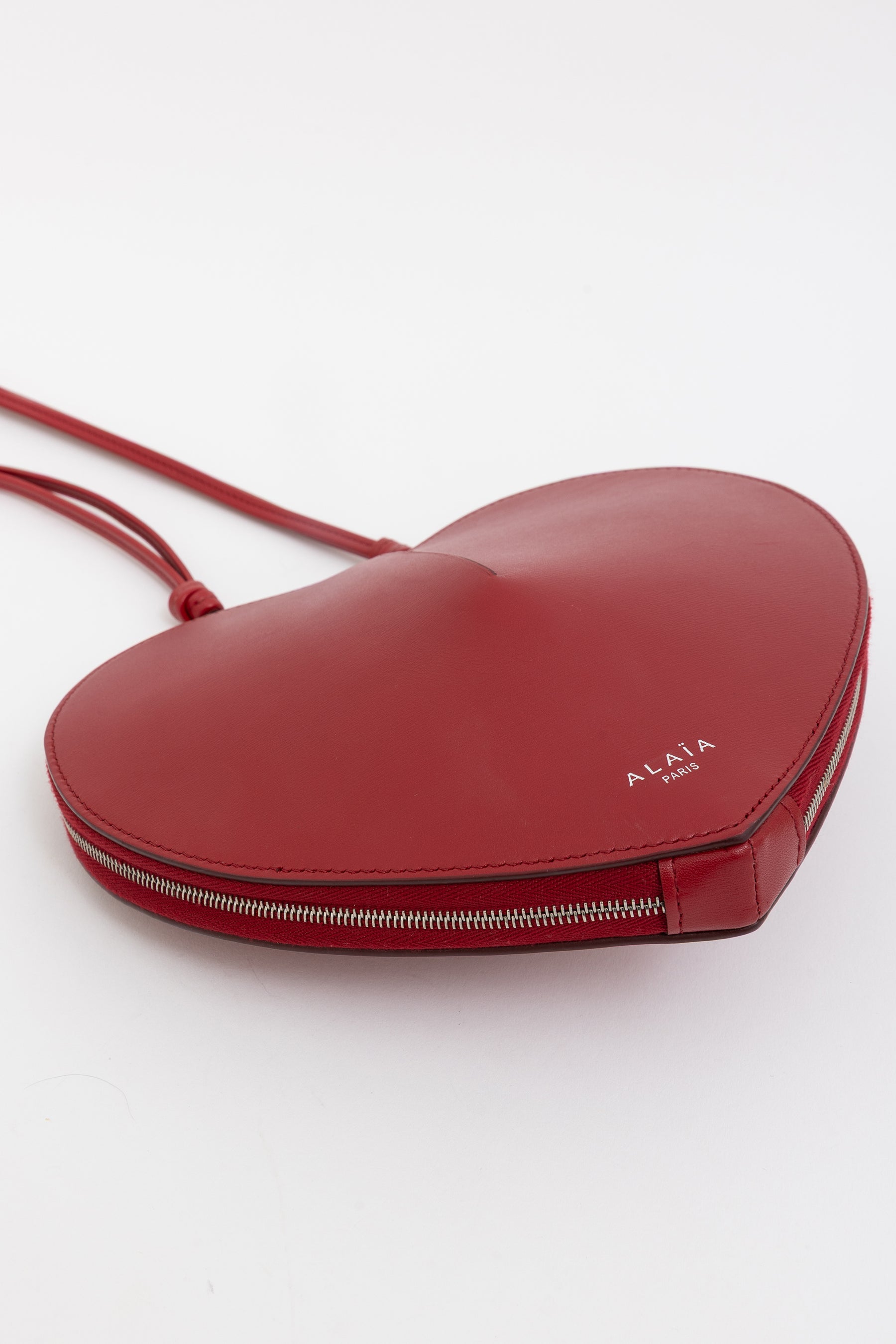 Le Cœur Shoulder Bag