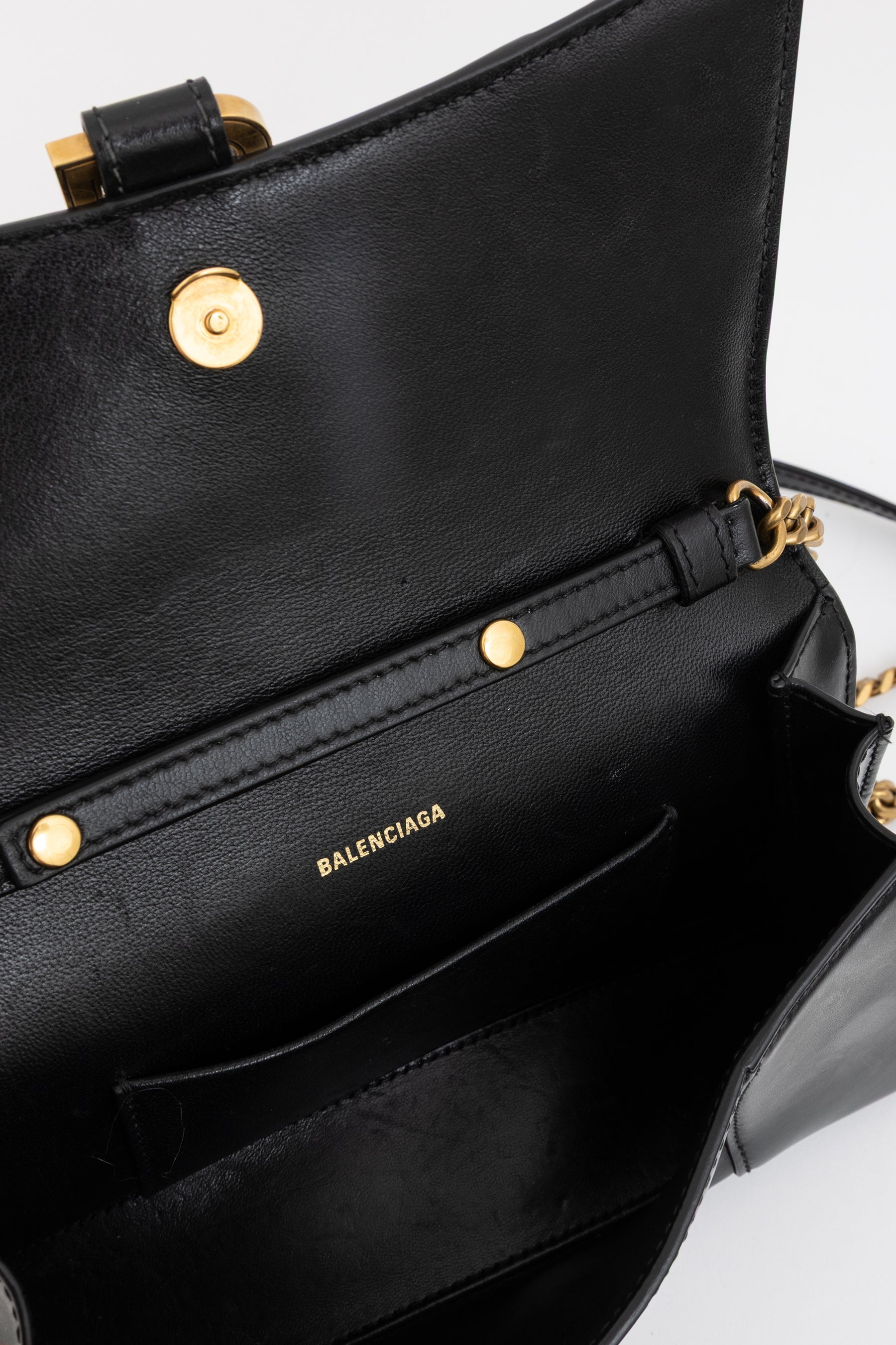 Hourglass Handbag