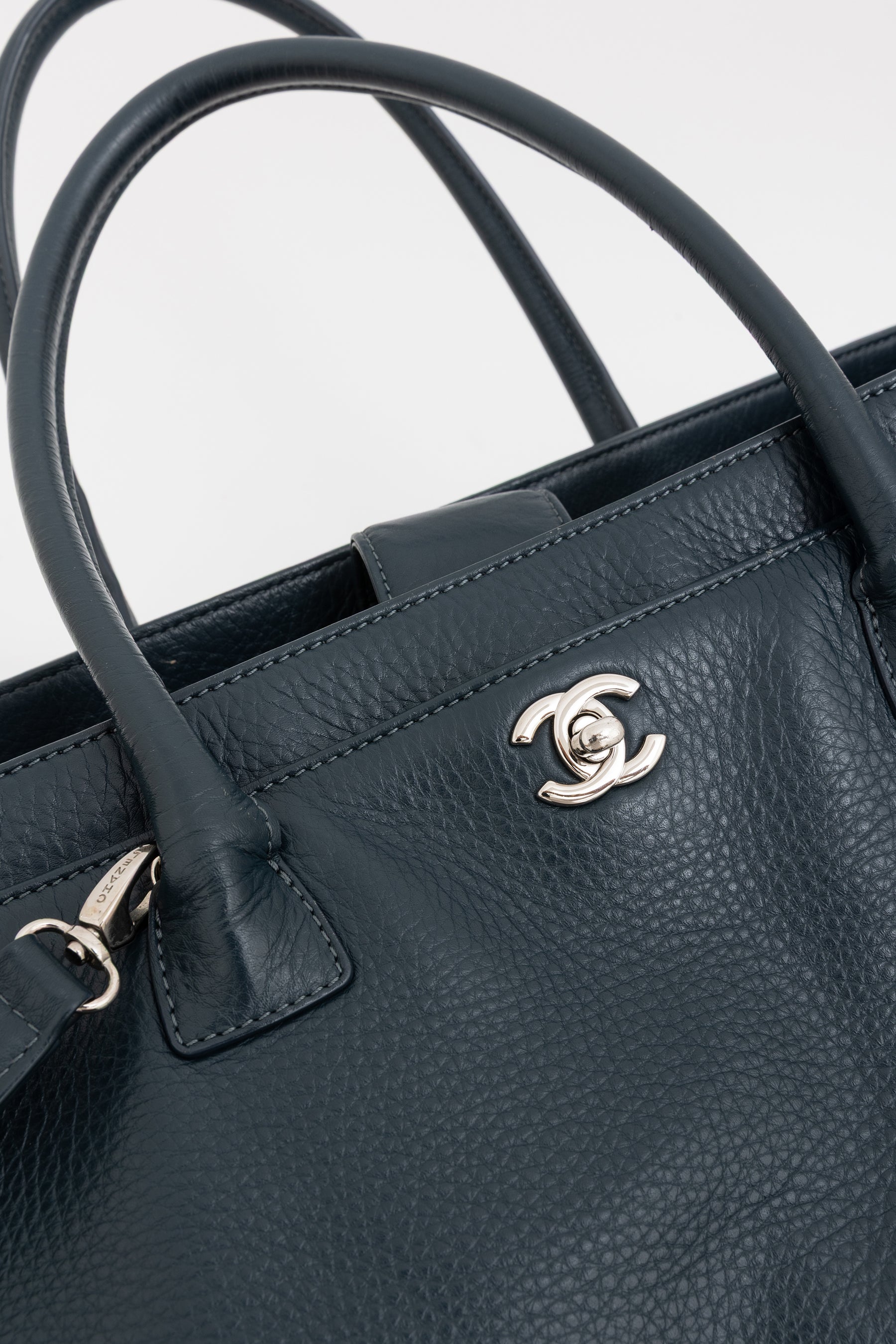 Cerf Executive Tote Bag