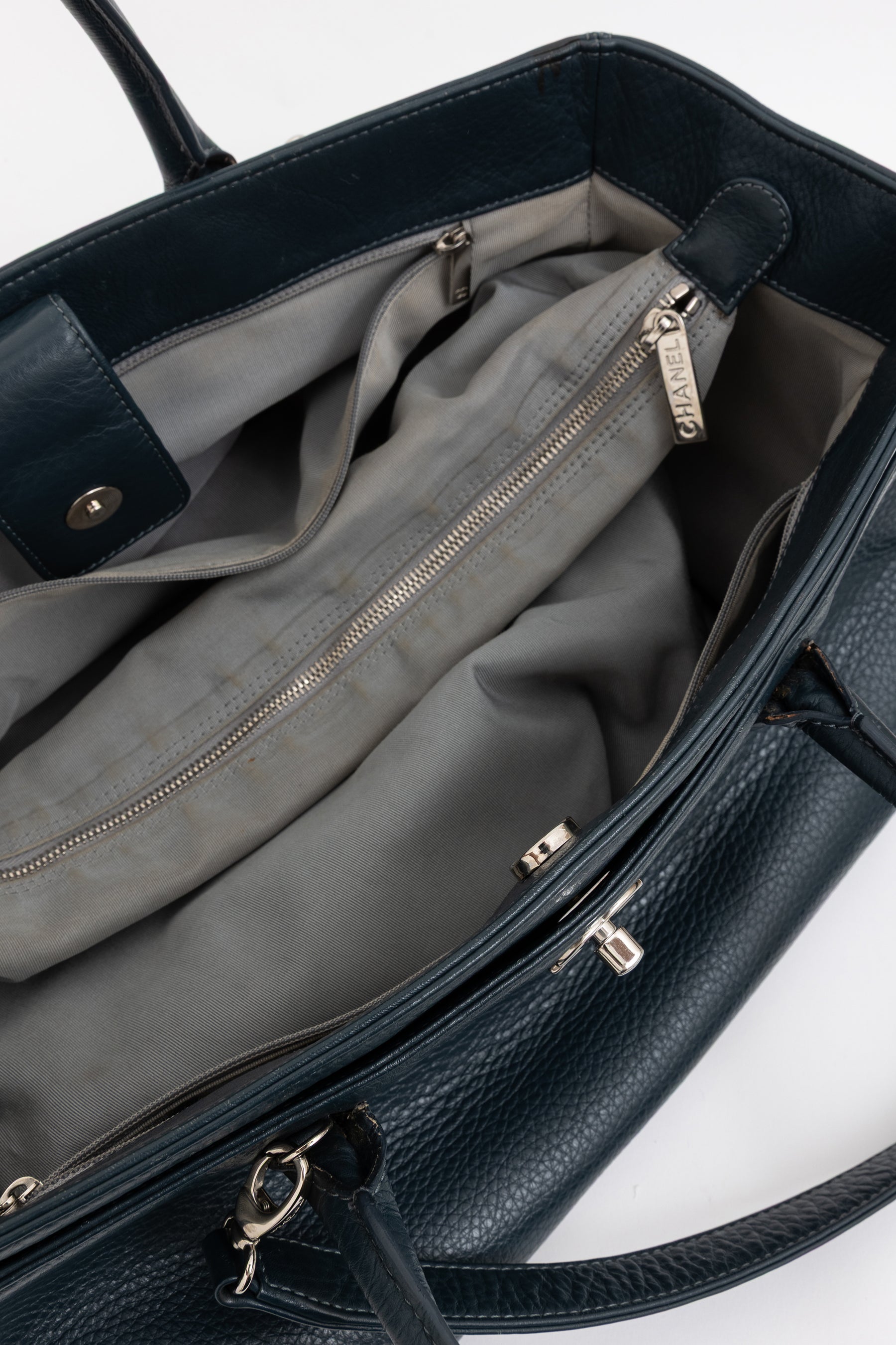 Cerf Executive Tote Bag