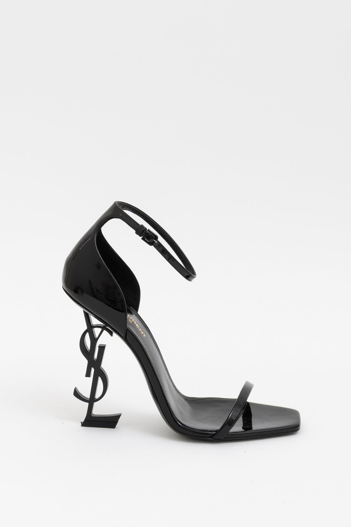 Opyum Sandals