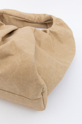 The Shoulder Pouch