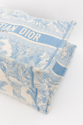 Medium Book Tote