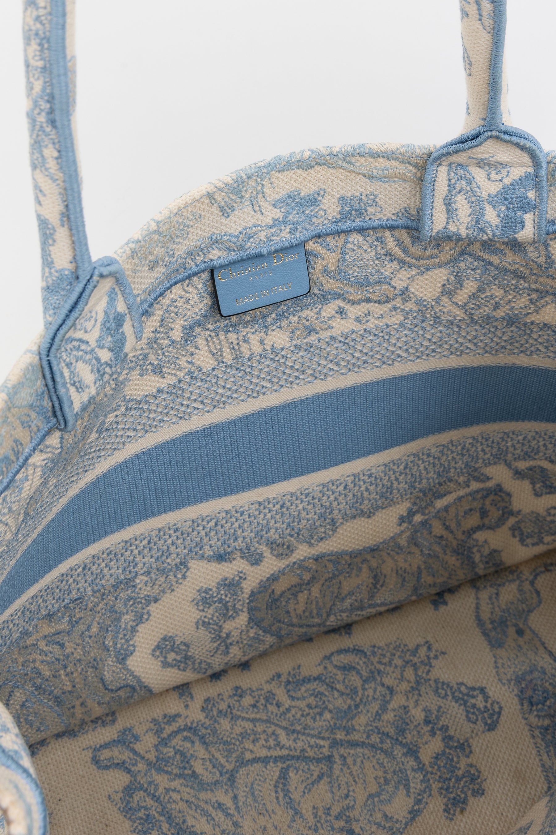 Medium Book Tote