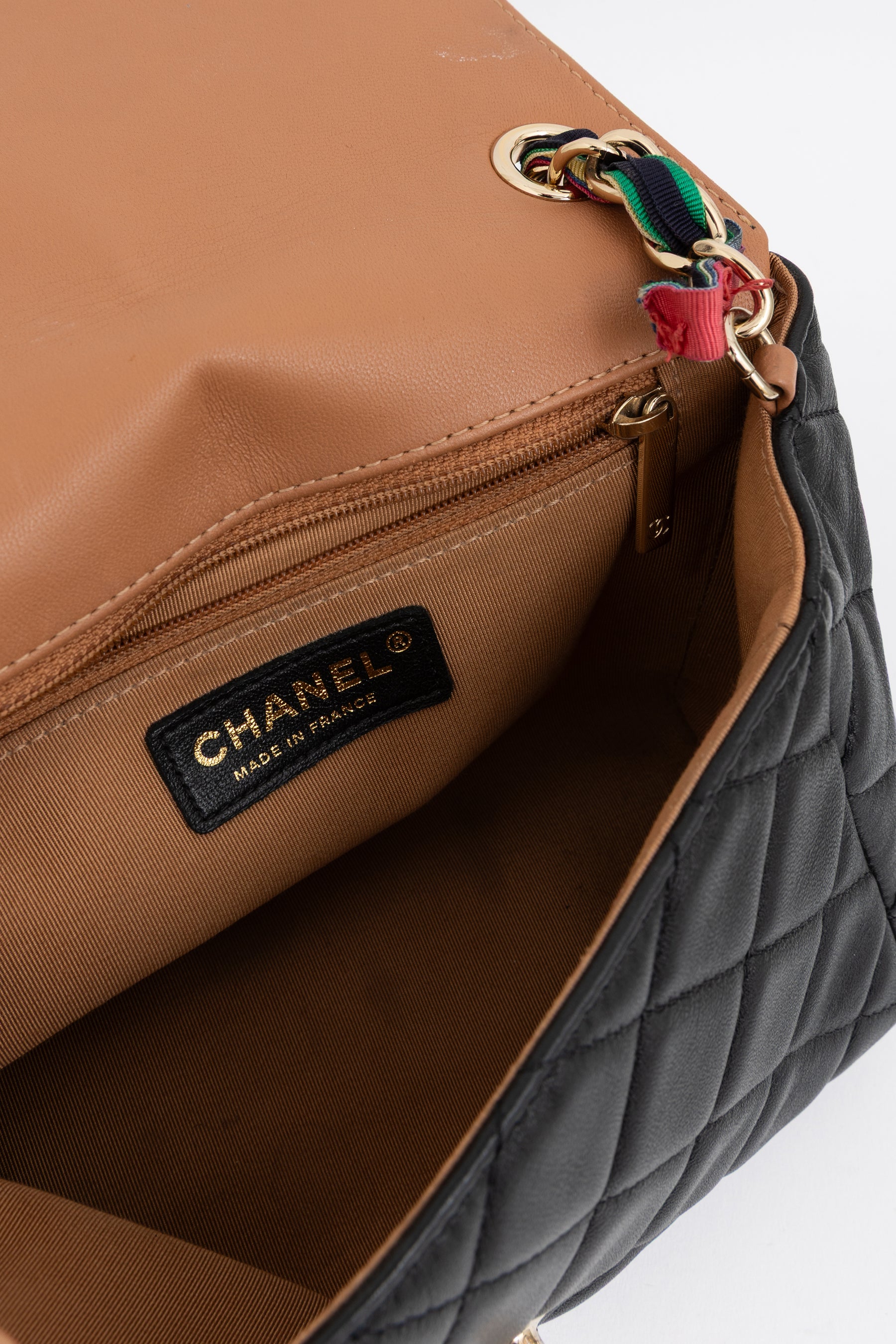 Ribbon Chain Small Flap Bag