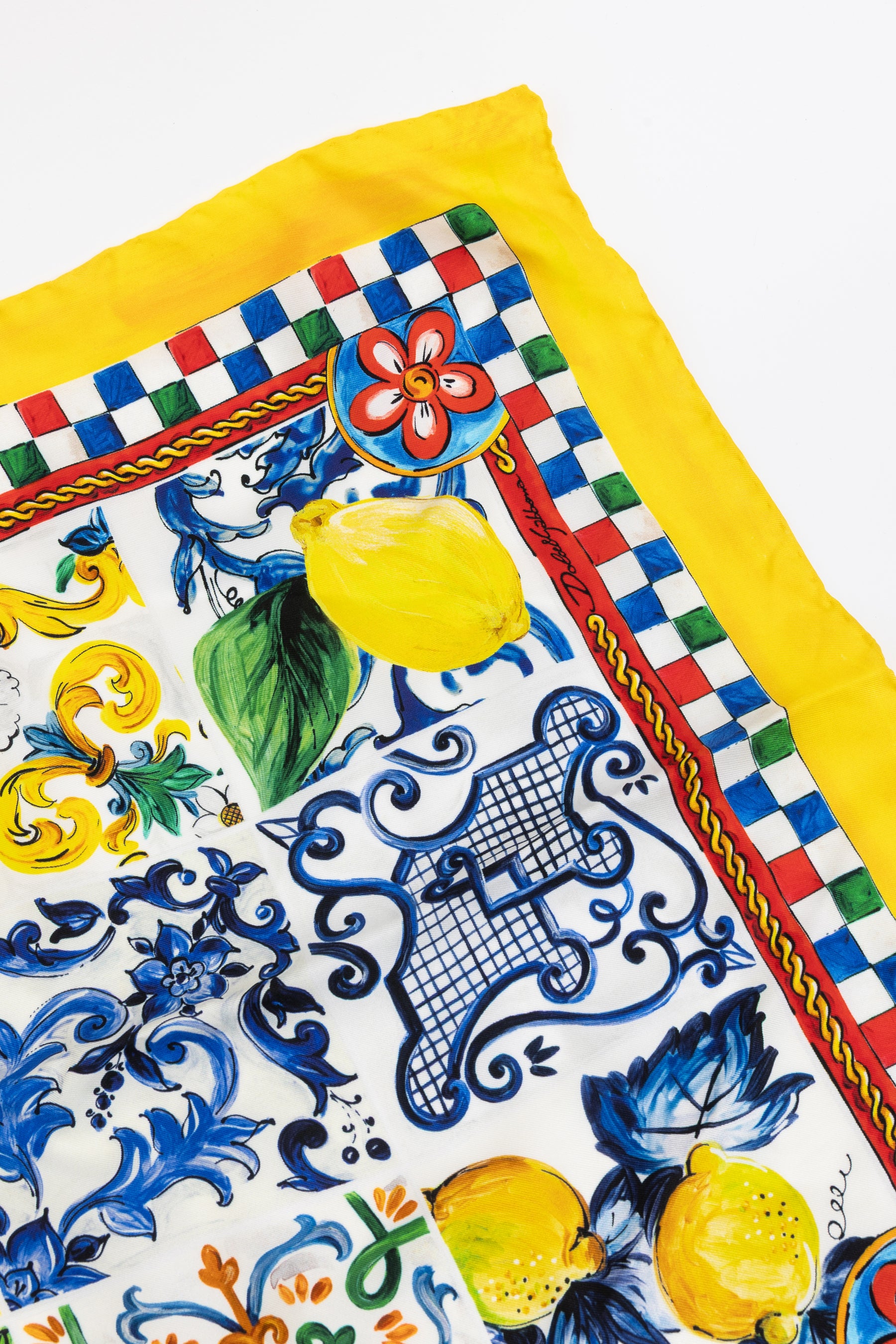 Majolica Scarf