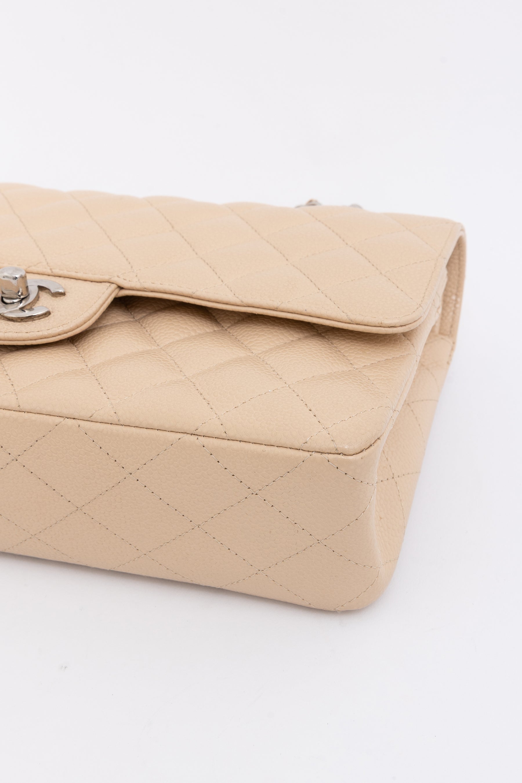 Medium Classic Double Flap