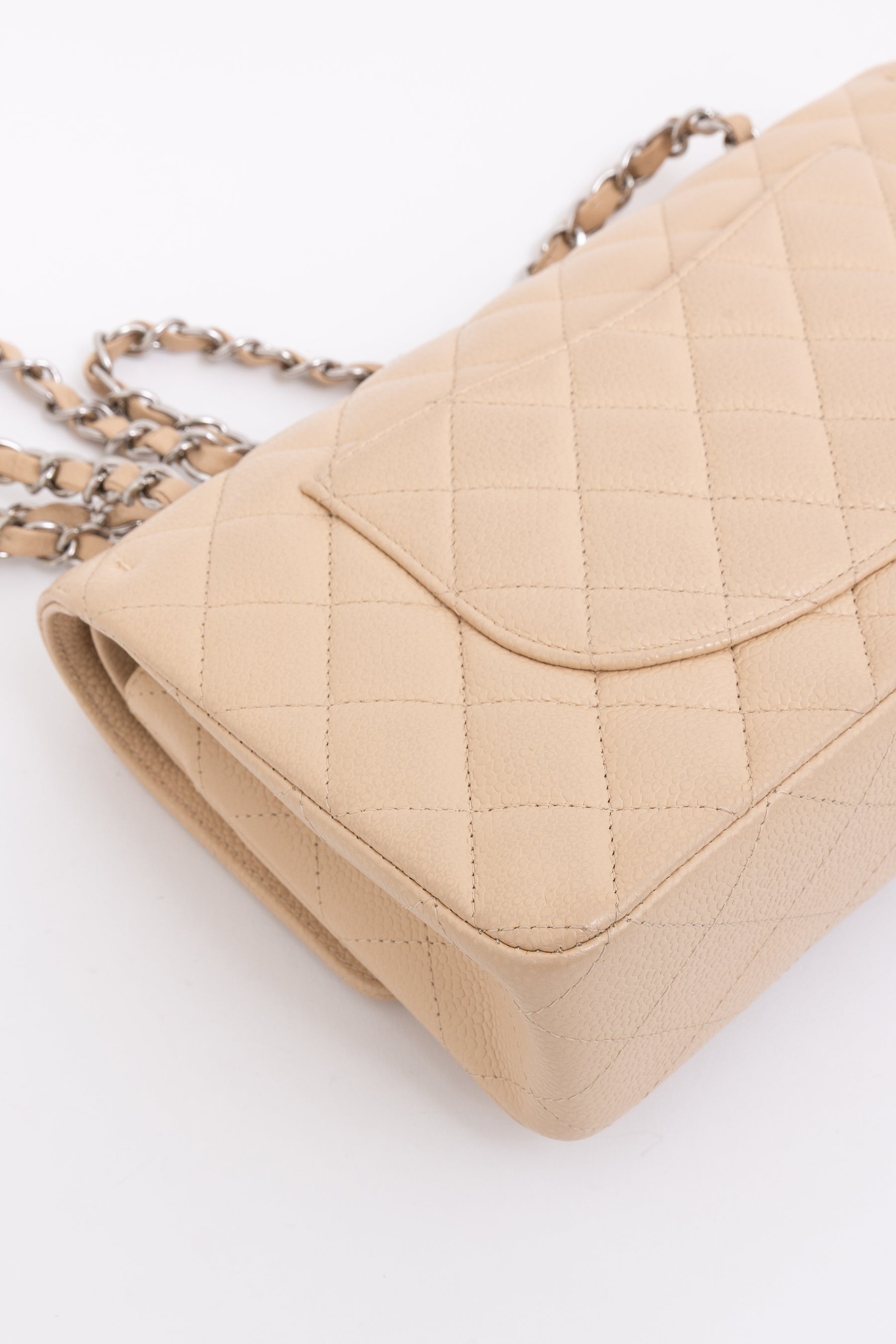 Medium Classic Double Flap