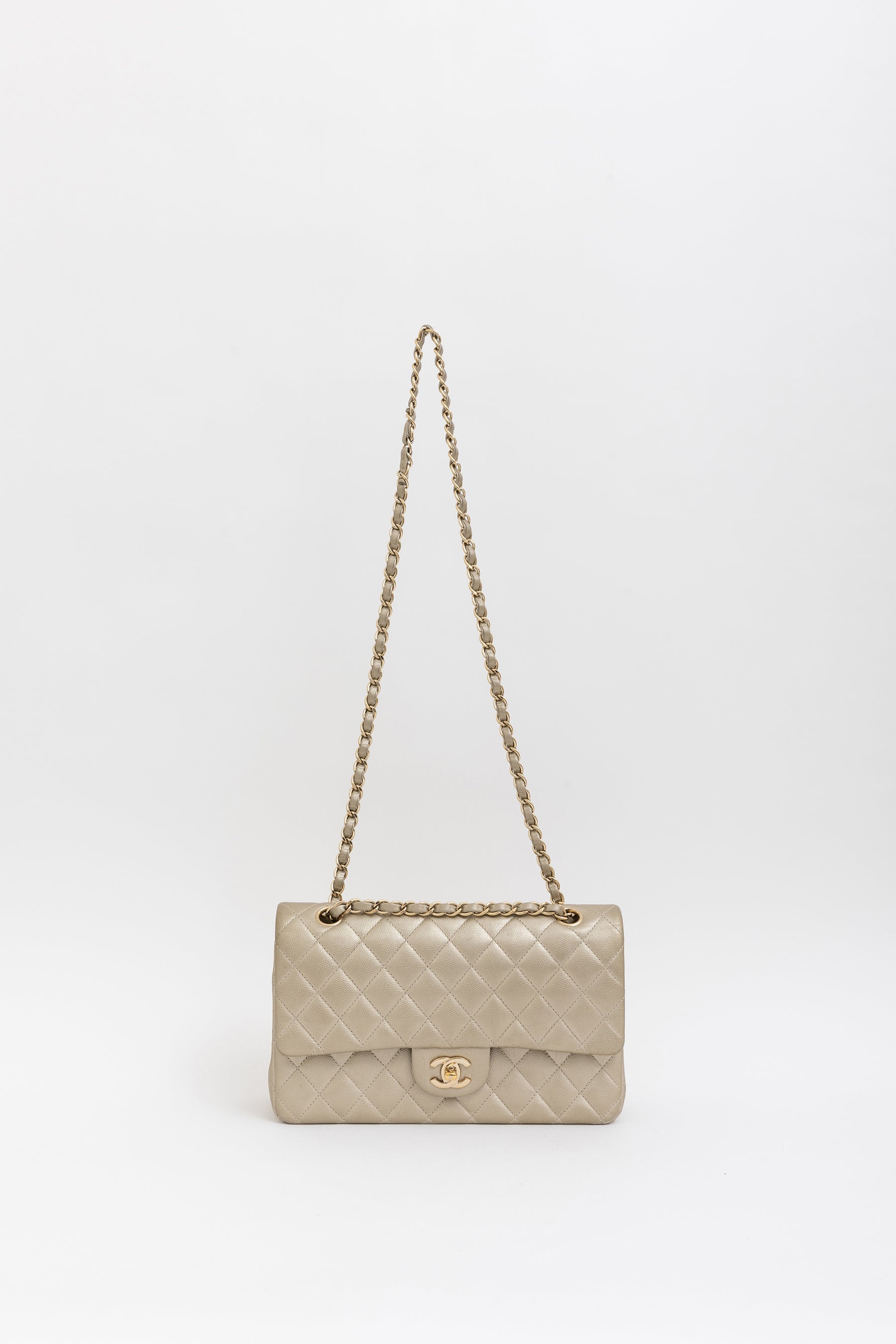 Medium Classic Double Flap