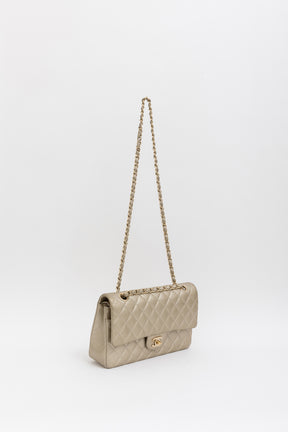 Medium Classic Double Flap