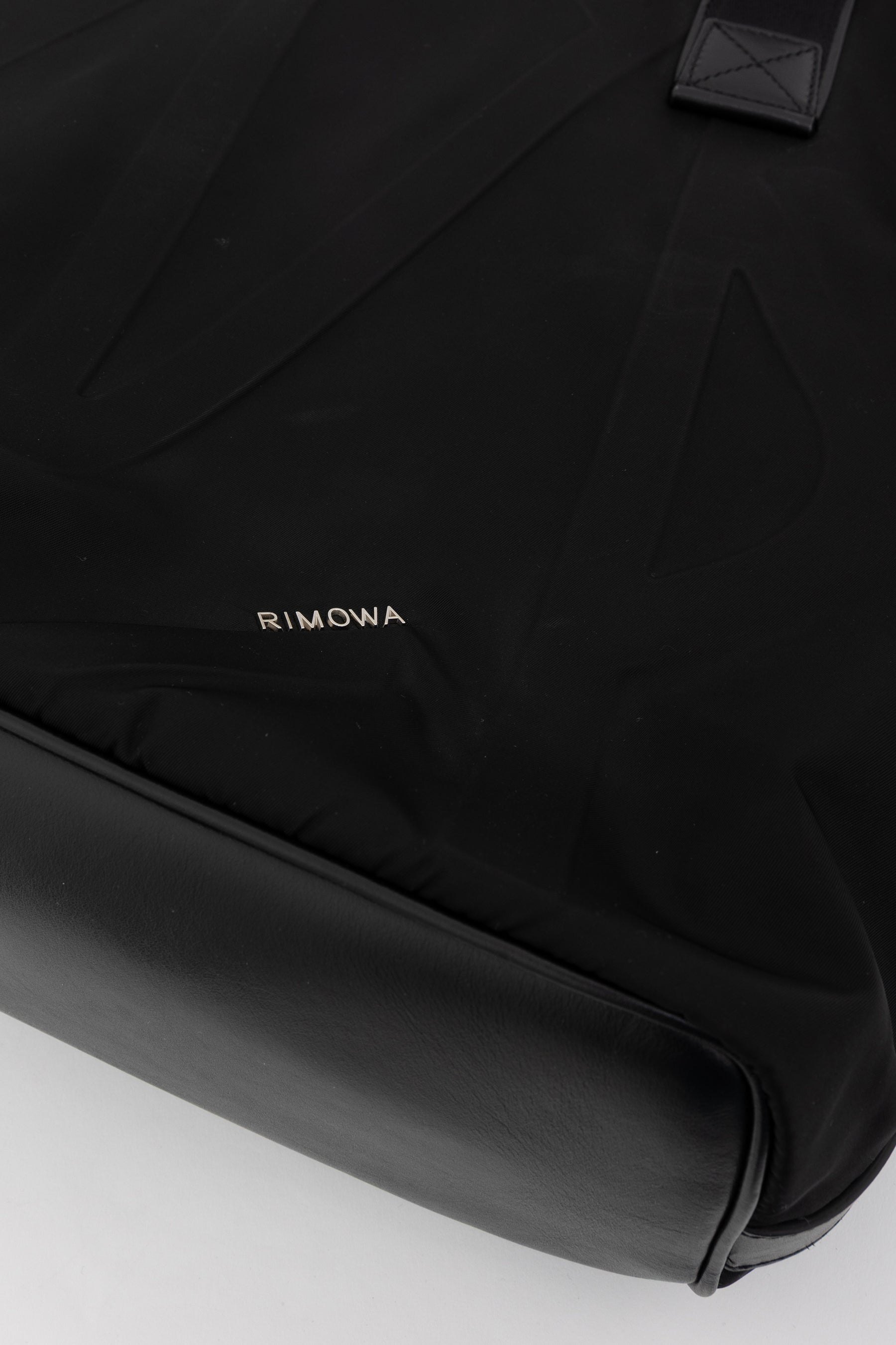 Sliding Tote