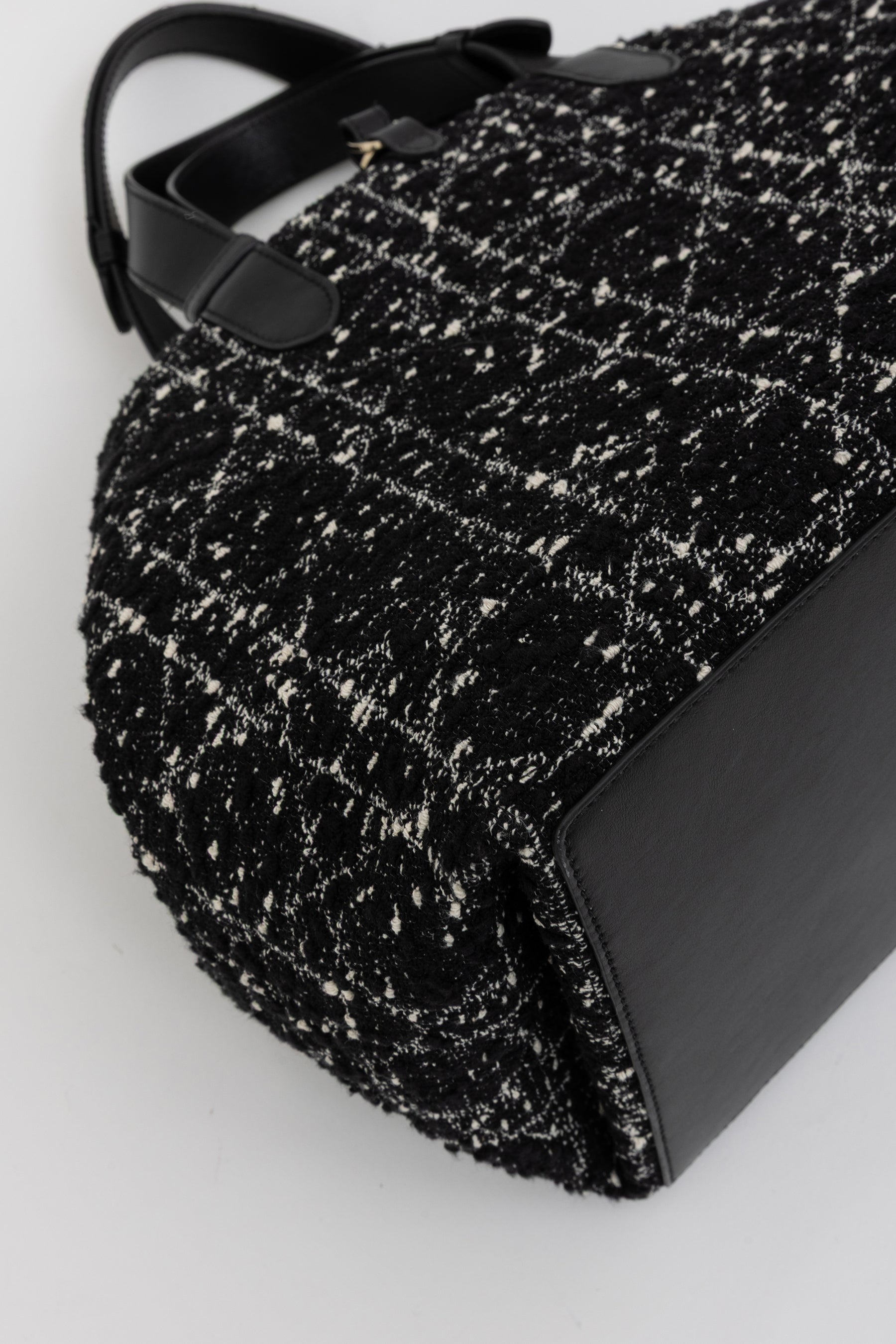 Medium Toujours Bag